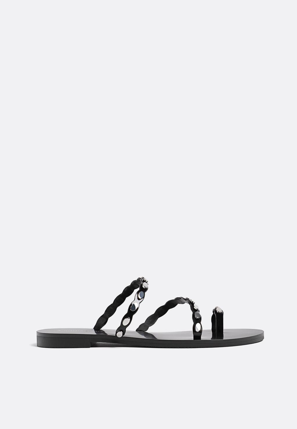 Flache Sandalen mit Nieten