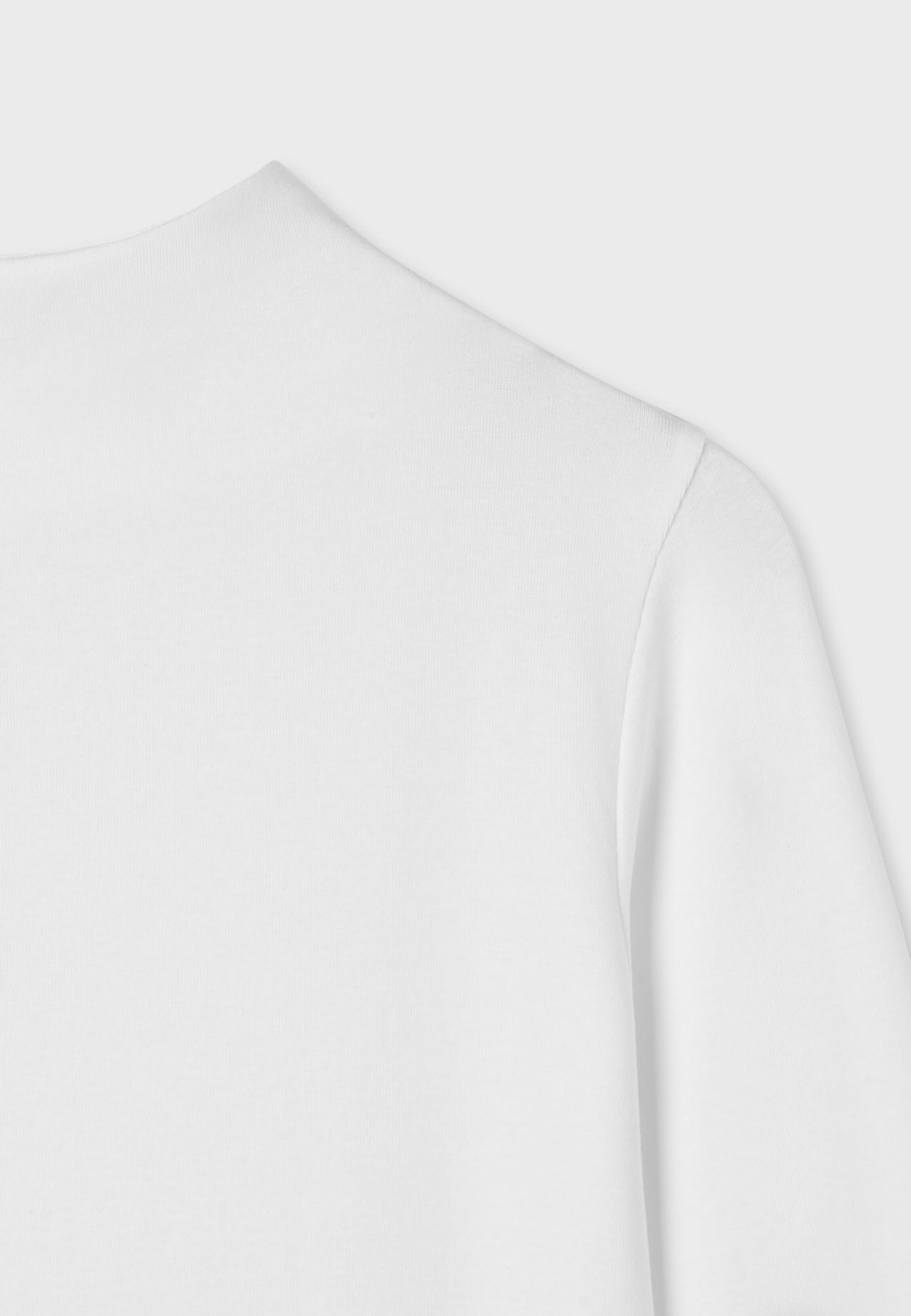 Basic funnel neck T-shirt — Ecru