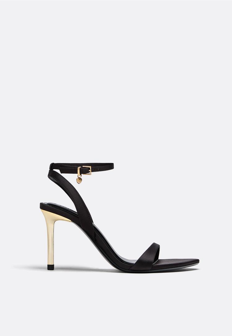 sandalias de tacao acetinadas