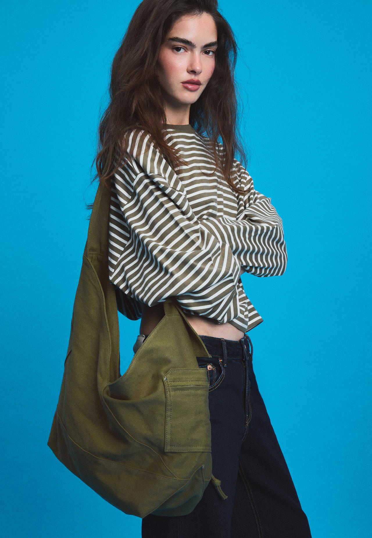 Canvas shoulder bag — Khaki