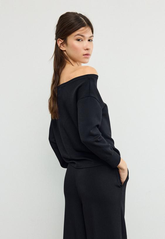 yumusak dokulu ack omuzlu sweatshirt