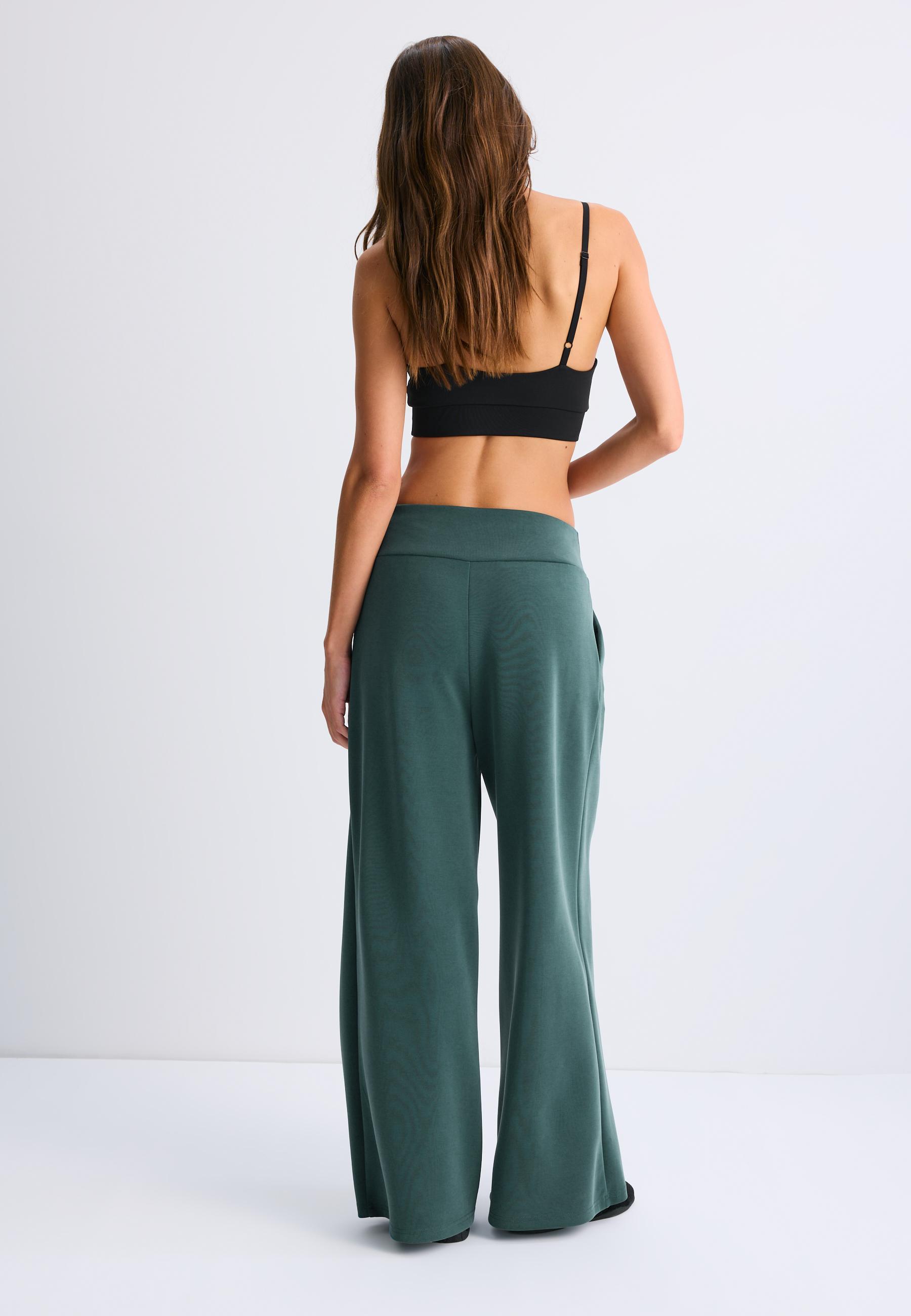 Soft-touch wide-leg trousers with darts — Khaki