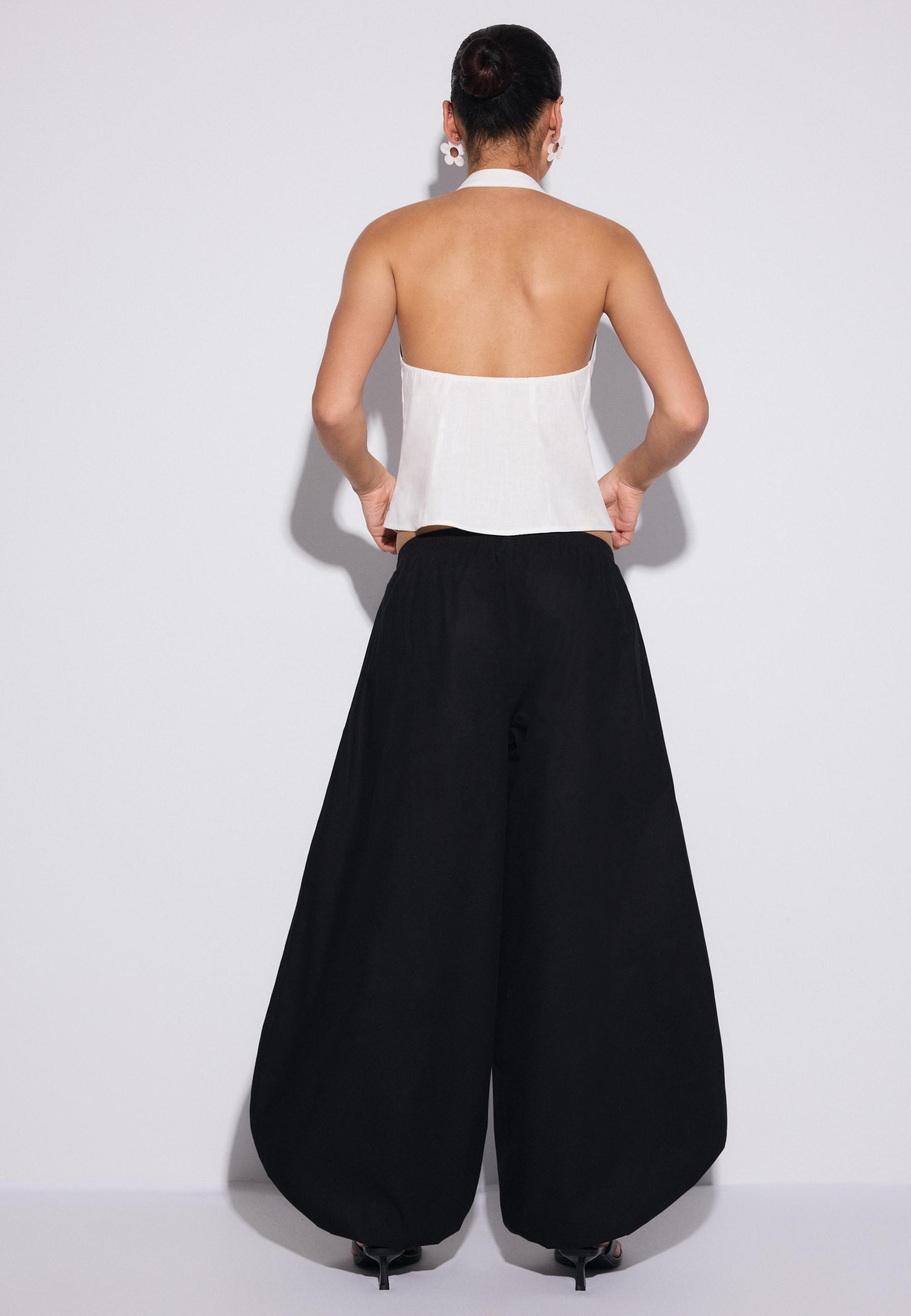 Printed voluminous trousers — Black