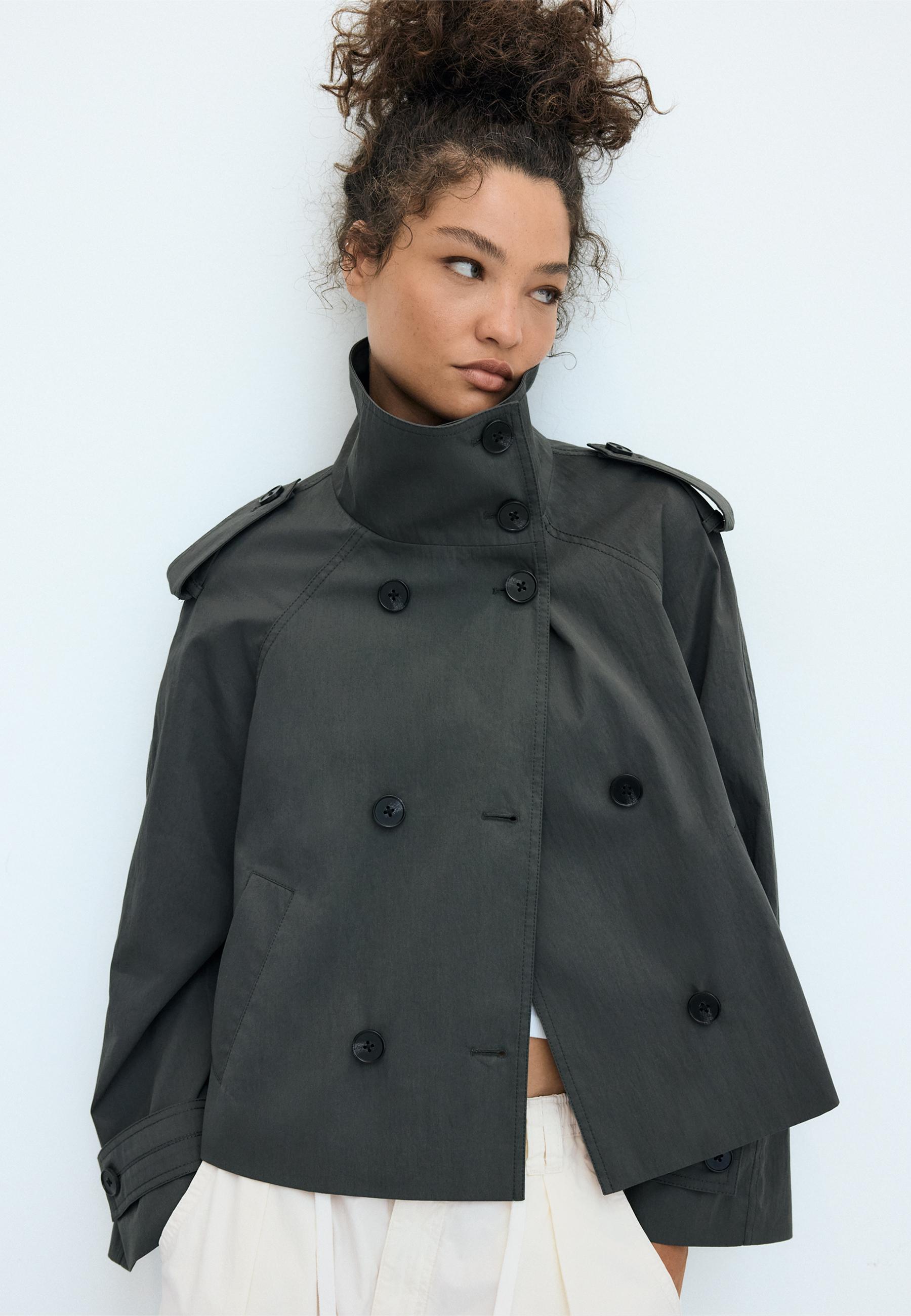 High-neck trench coat with belt - Women's fashion | Stradivarius