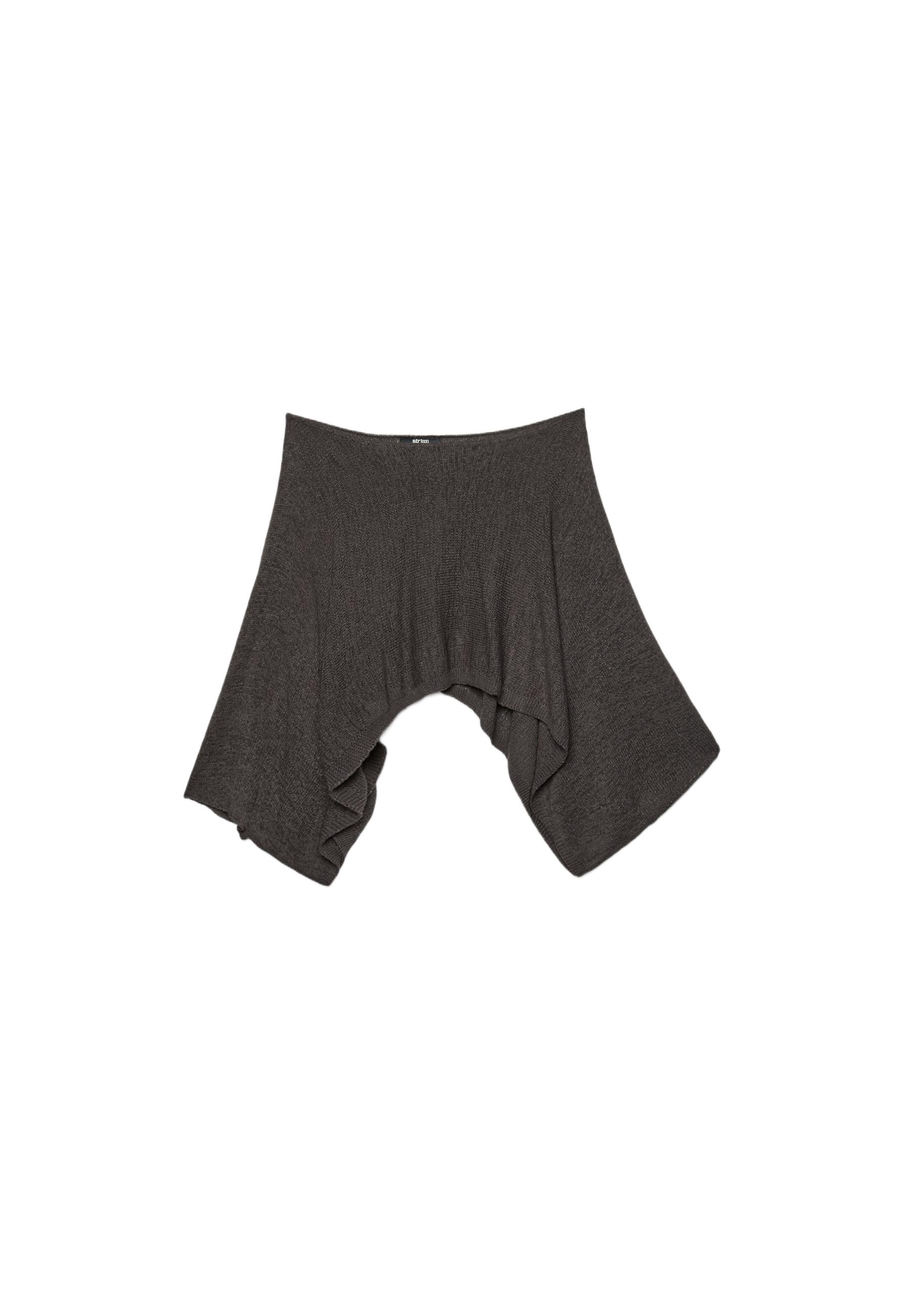 Fine knit cape — Brown