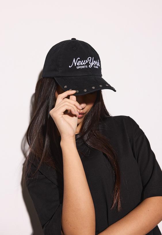 berretto borchie effetto lavato