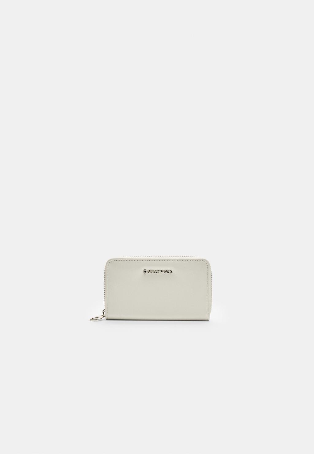 Rectangular purse with zip