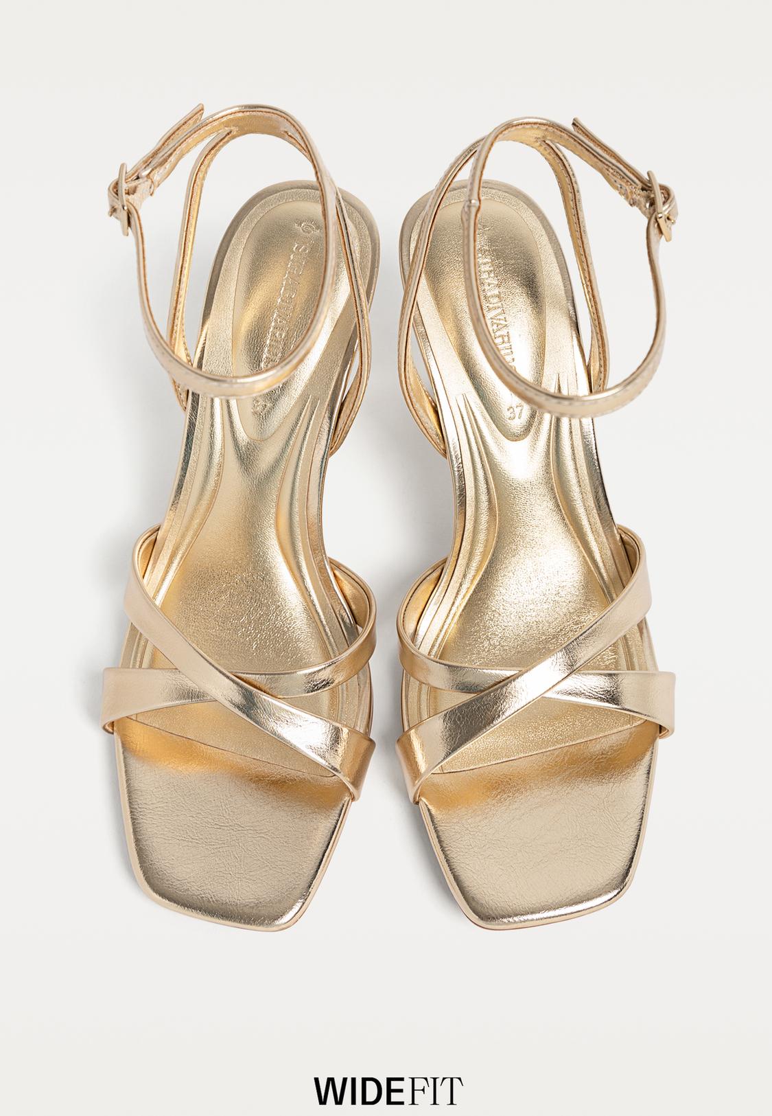 Sandal Sandali Dorati Stradivarius WIDE Sandali Con Tacco Sottile