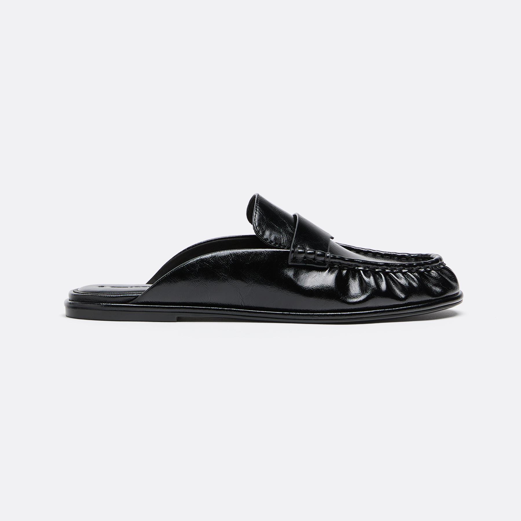 Soft slingback loafers — BLACK