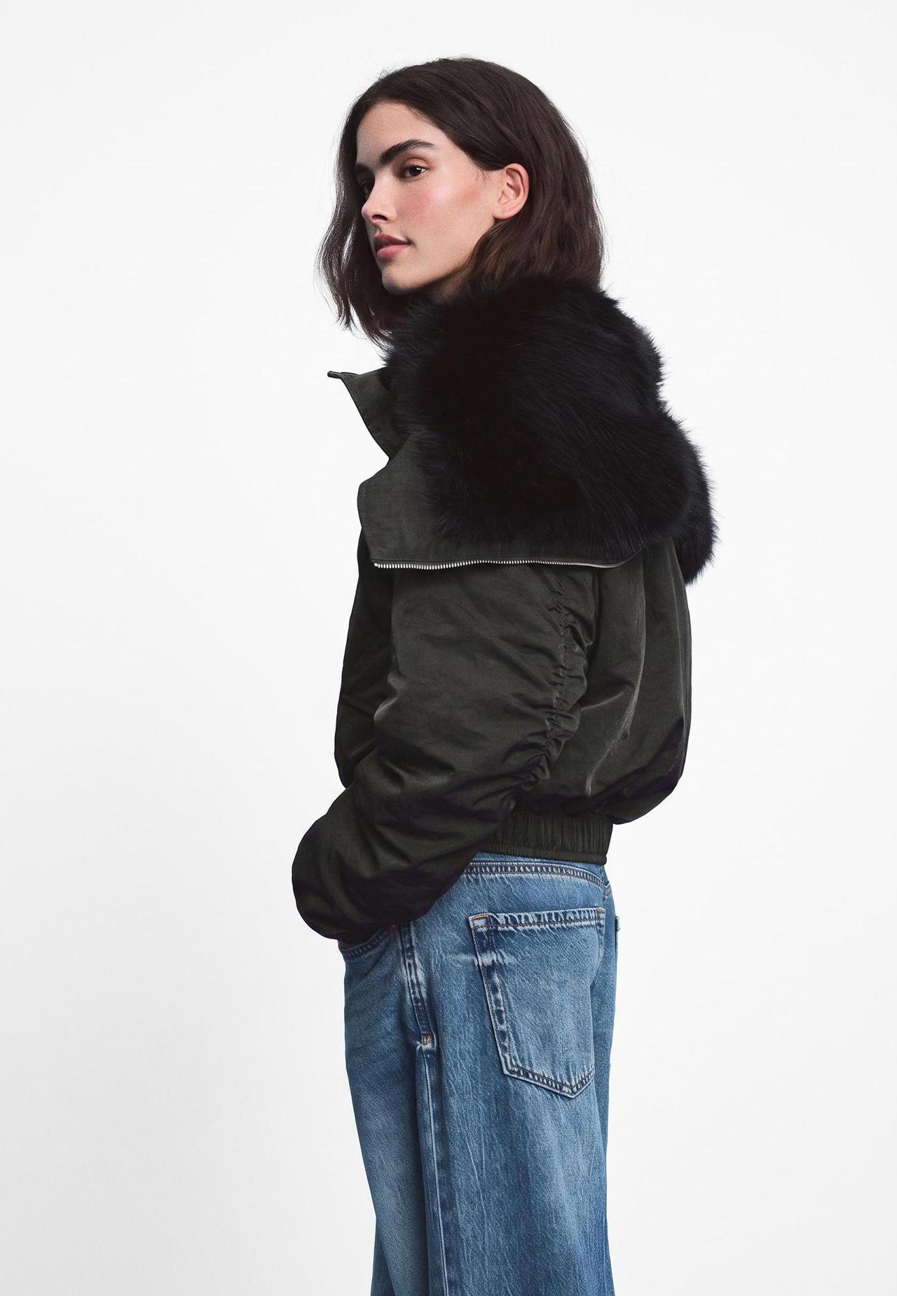 Bomber jacket with faux fur neck — Khaki
