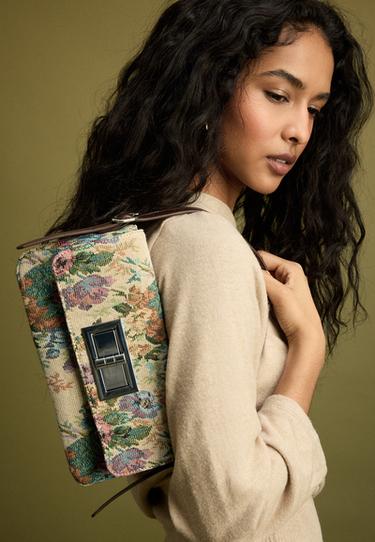 Compact printed shoulder bag with clasp — Stone 4