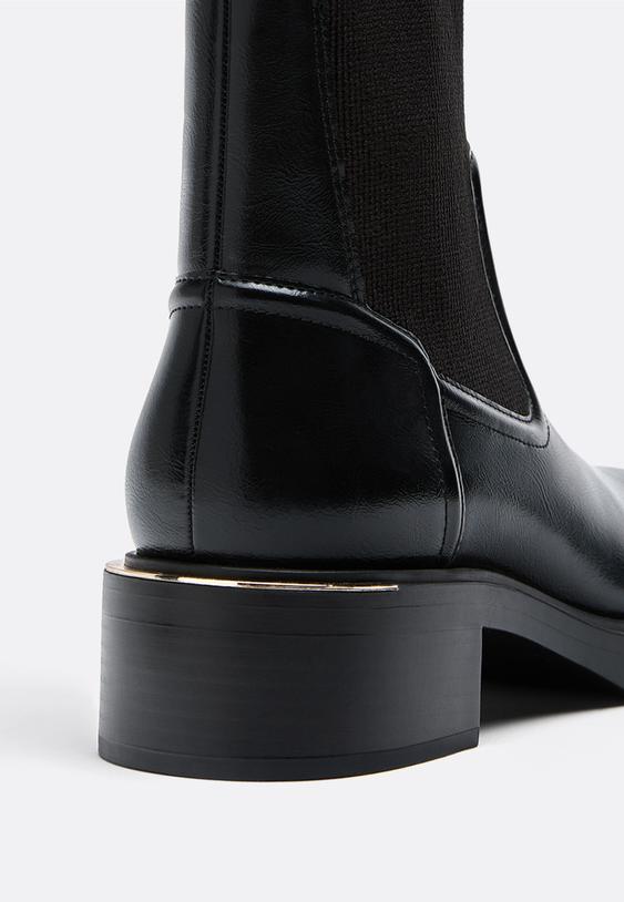 Stradivarius Botine Plate Chelsea Negru 39