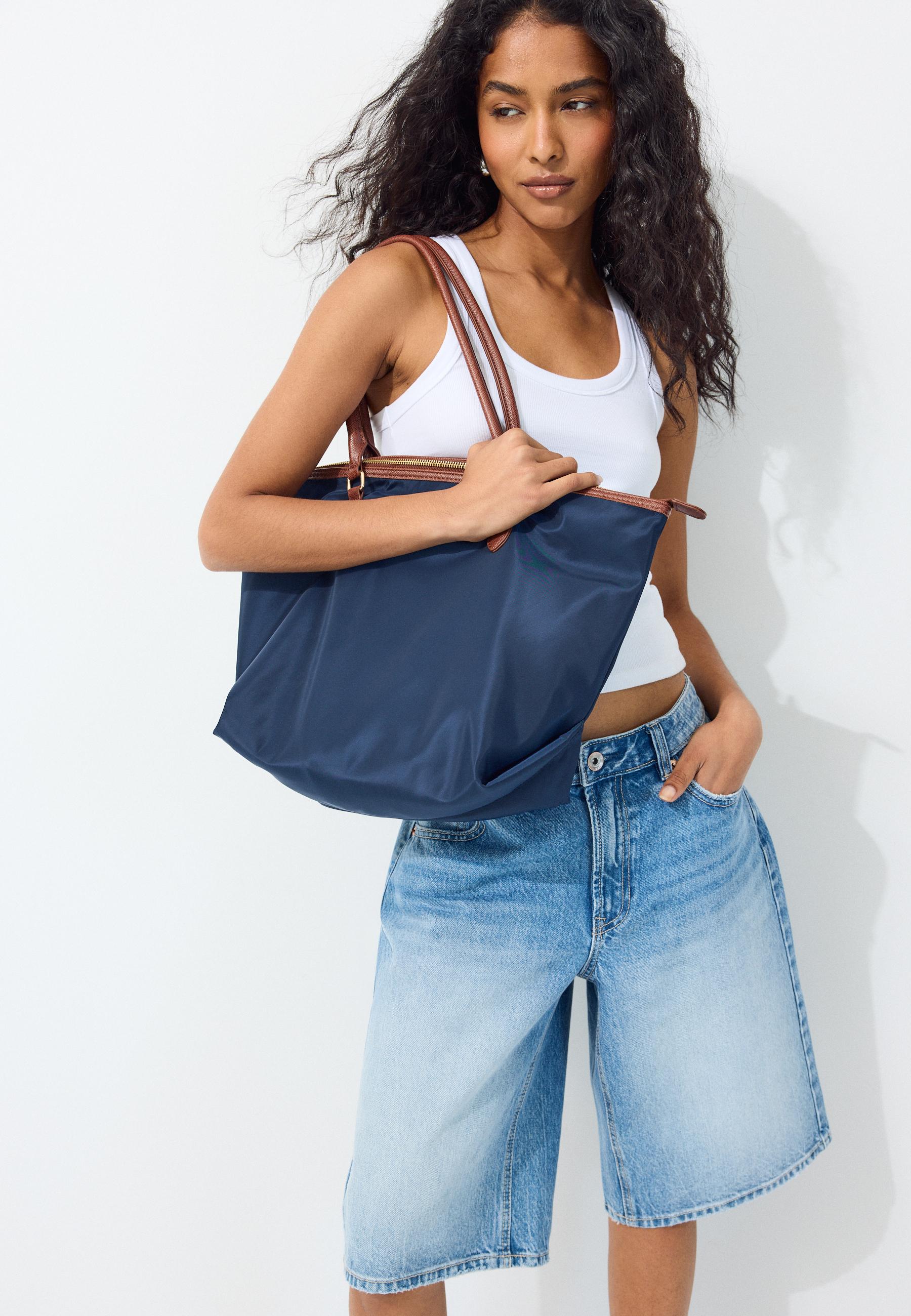 Contrast crossbody shopper bag — Navy blue