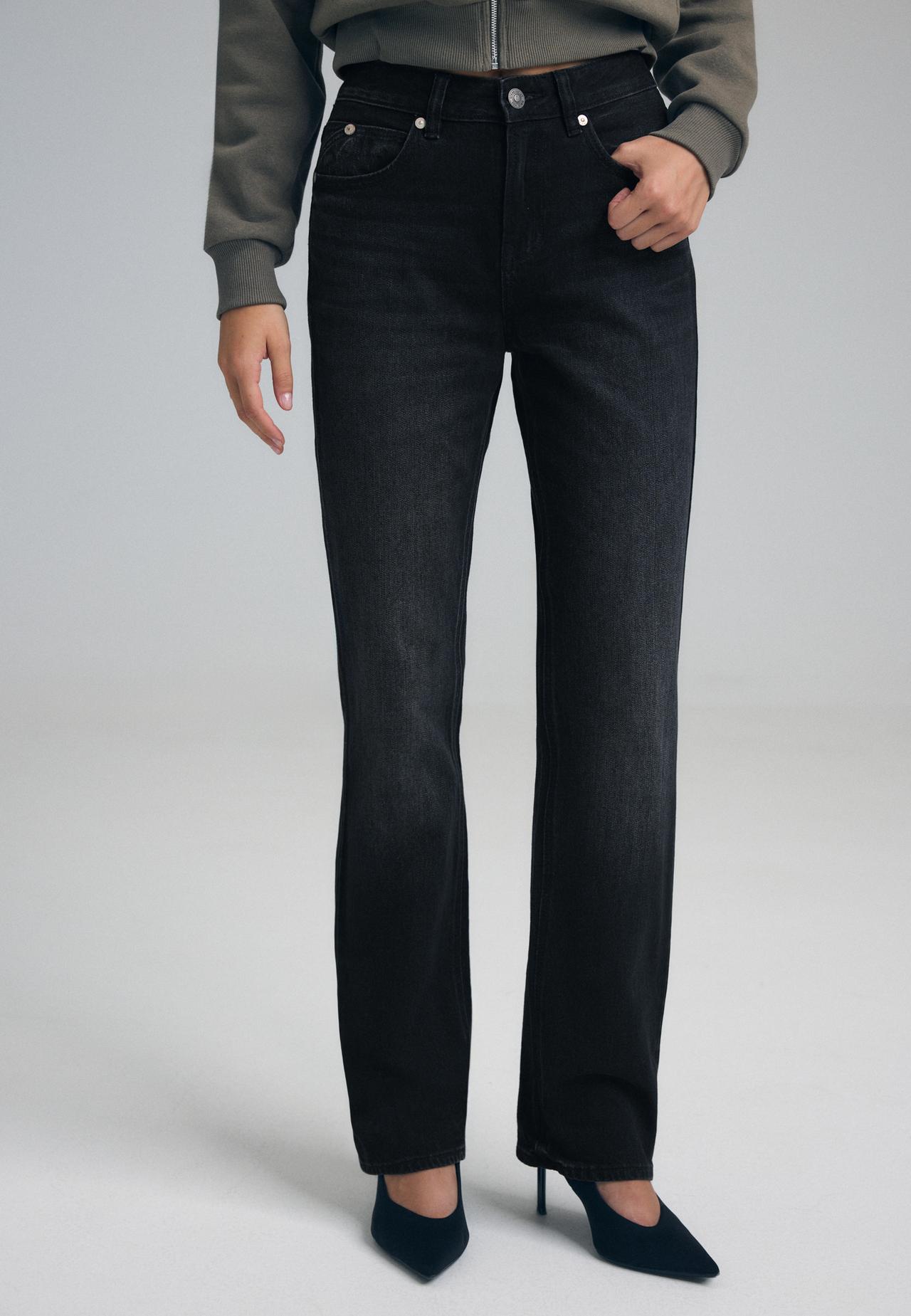 D98 straight-leg vintage effect jeans — LIGHT BLEACH