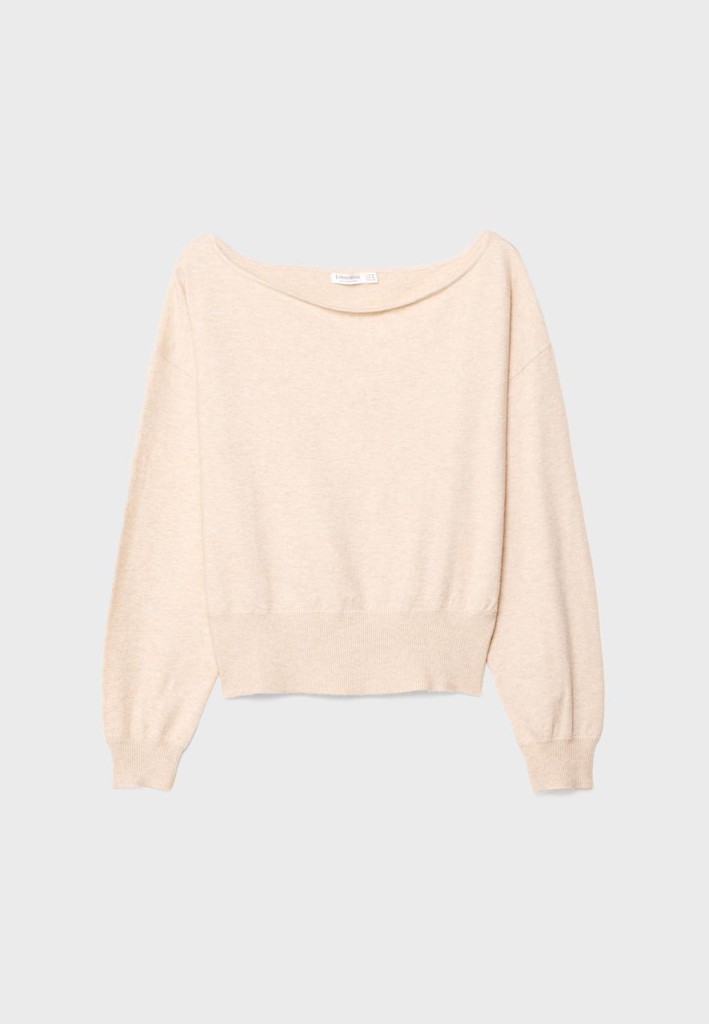 Geniş yaka triko kazak