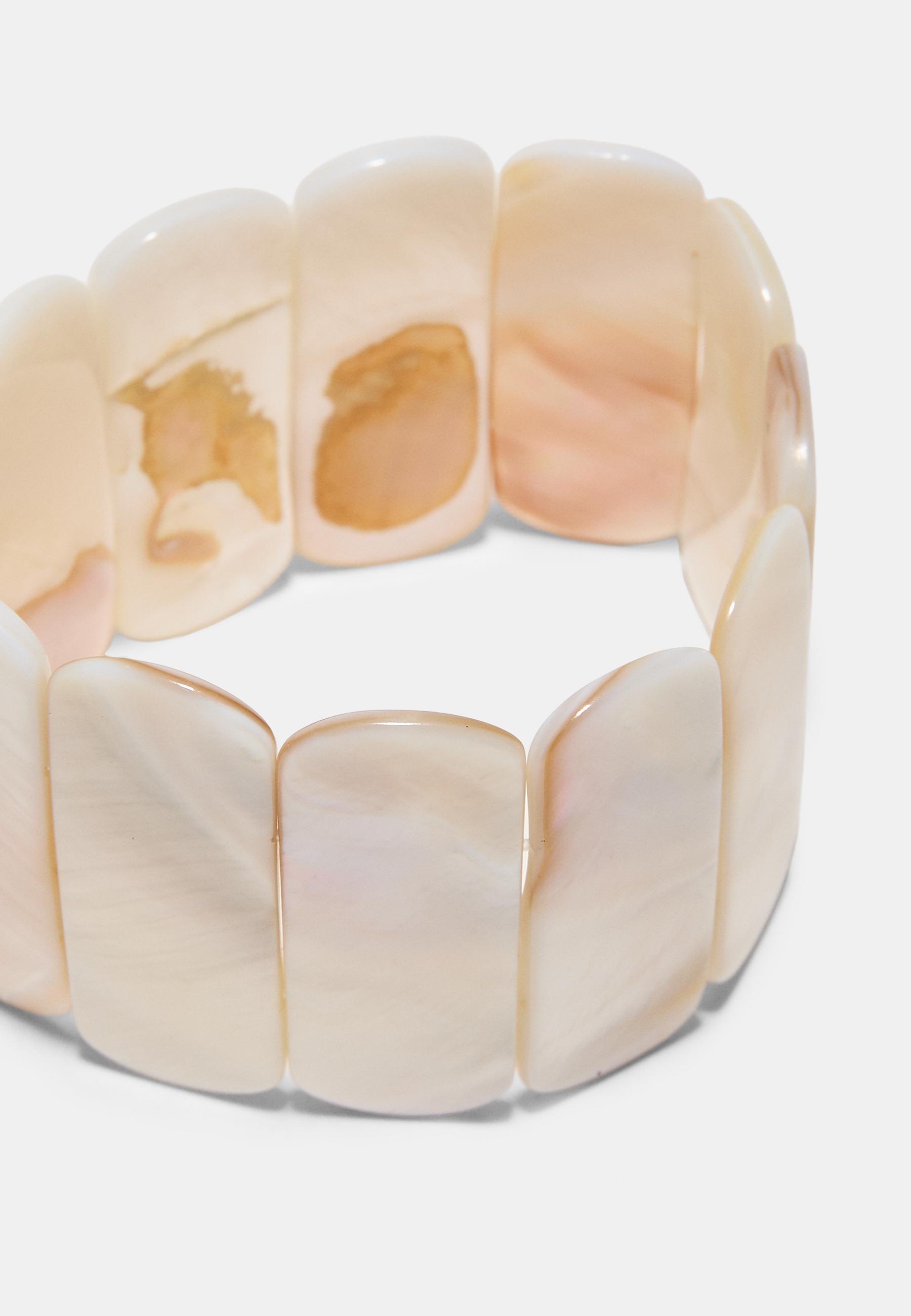 Seashell stretch bracelet — Ecru