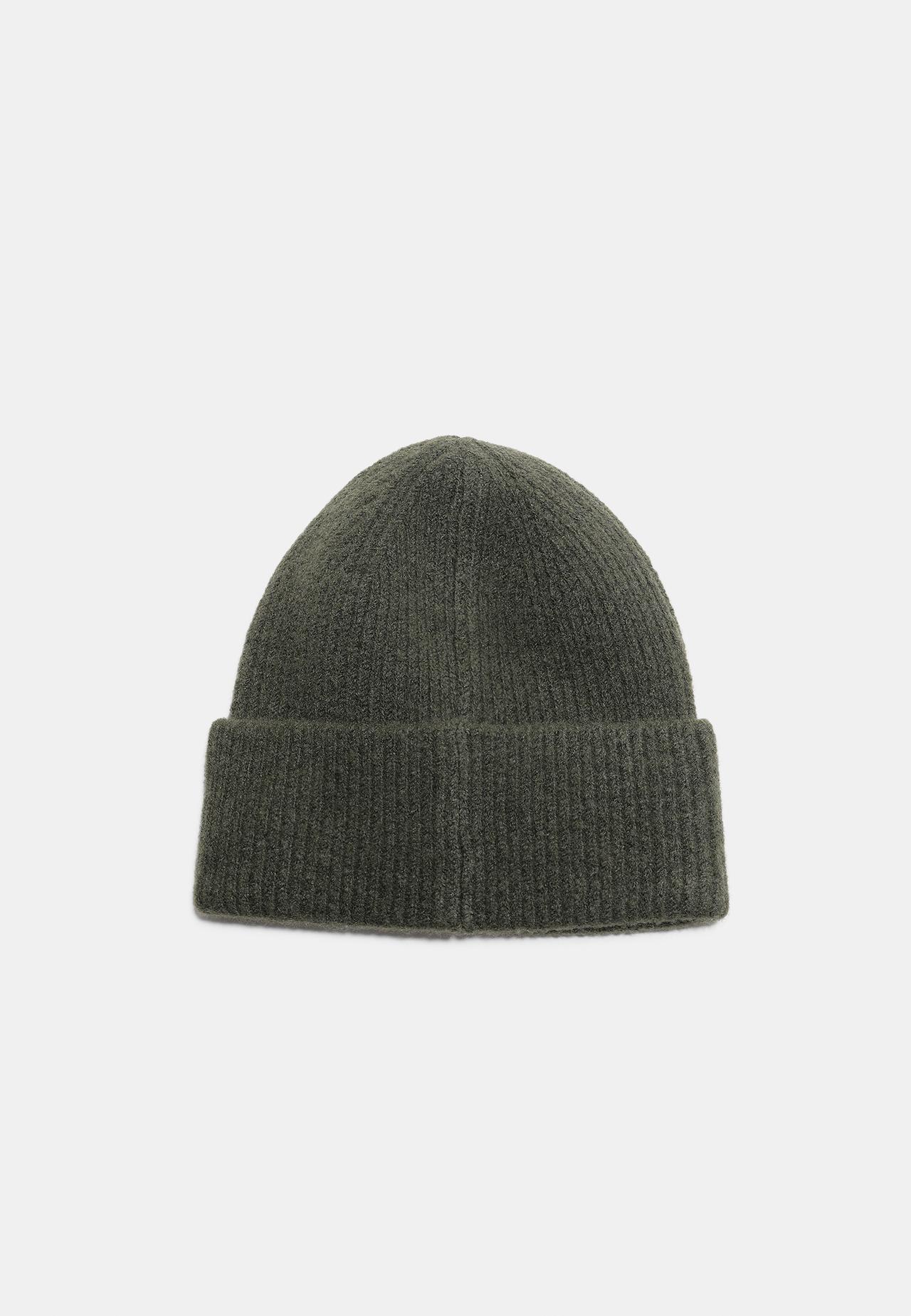 Basic knit beanie — Khaki