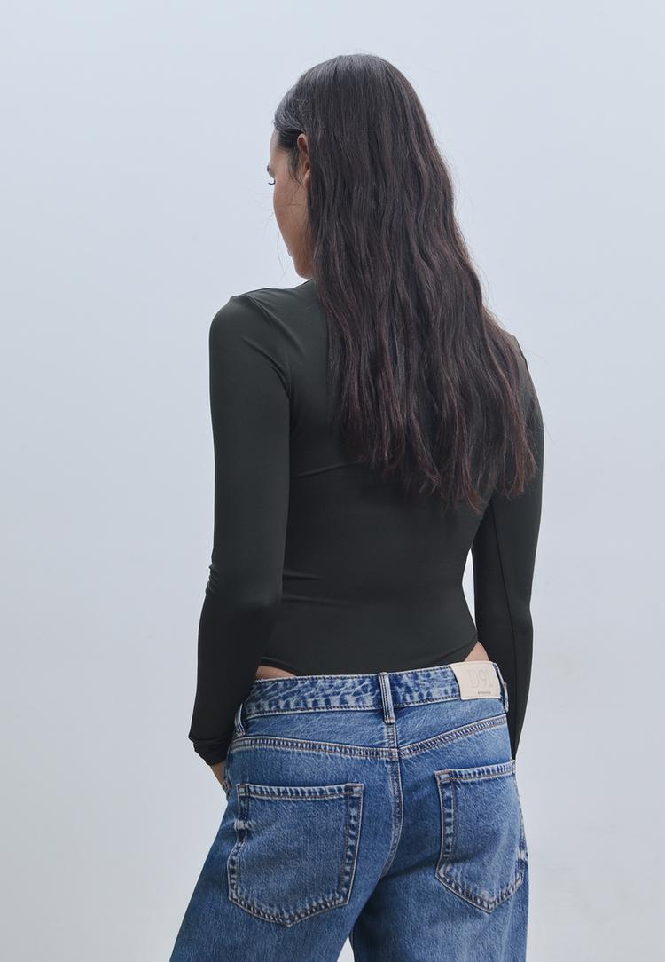 body manga larga poliamida
