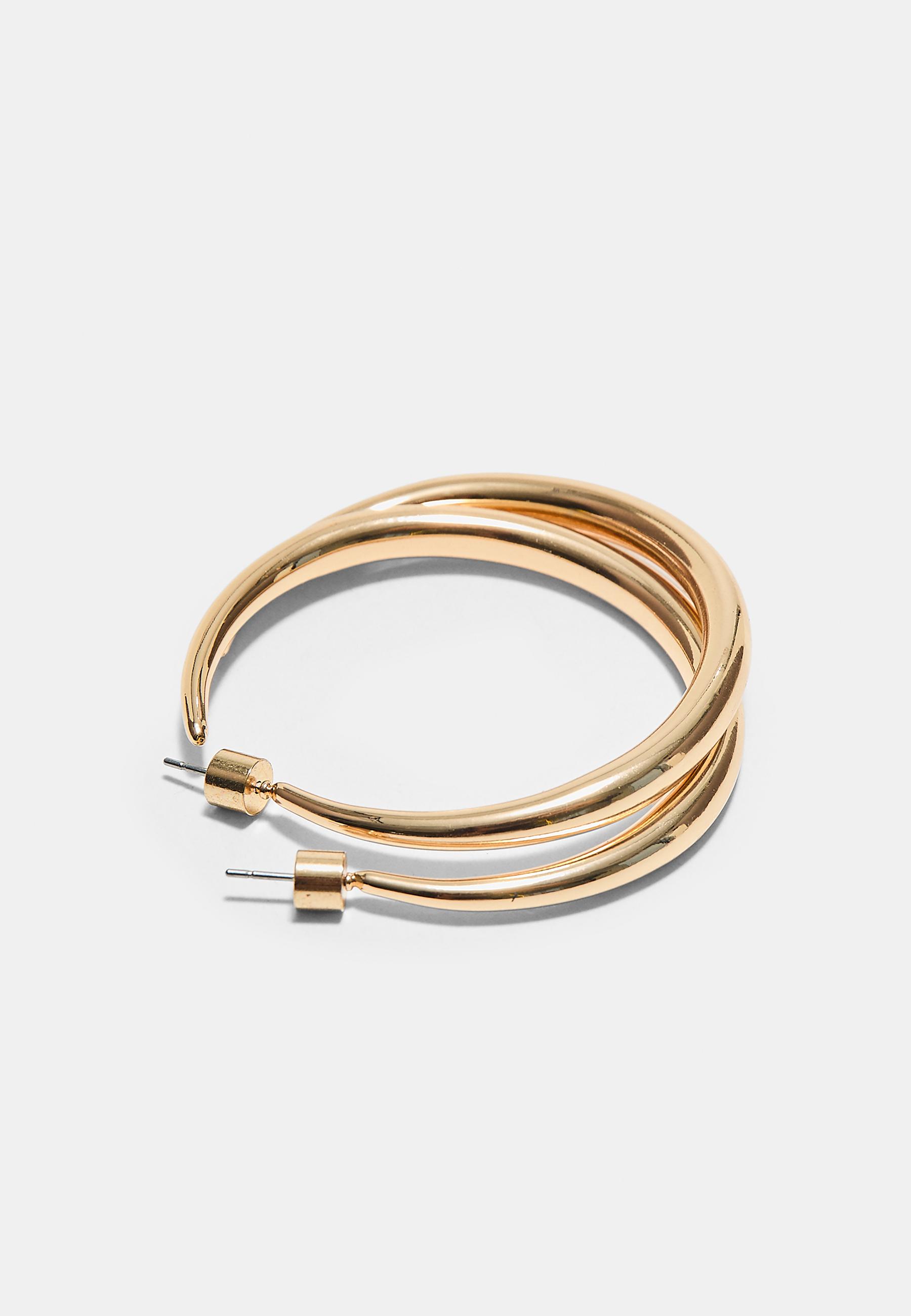 Hoop earrings — Gold
