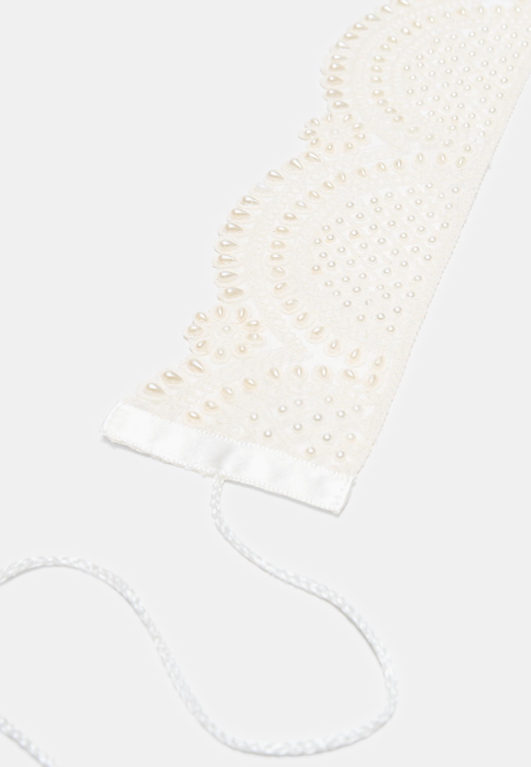 Wide faux pearl belt — Ecru