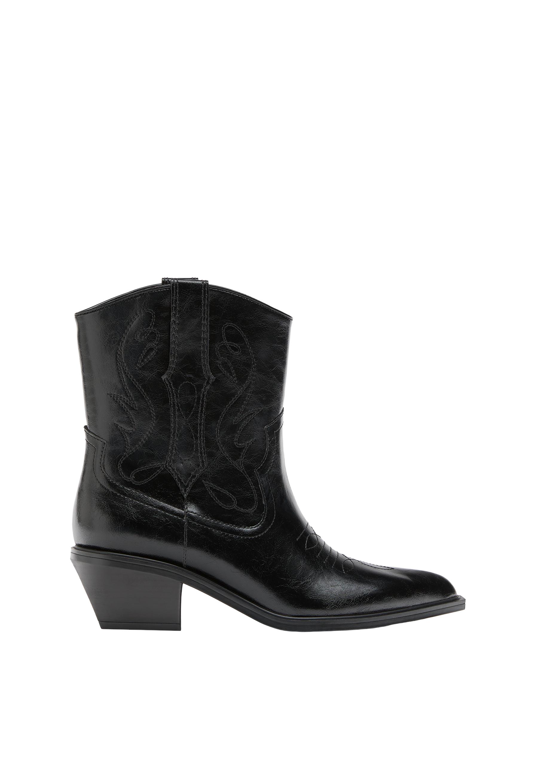 Cowboy heeled ankle boots — BLACK