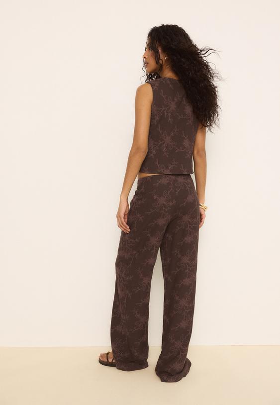 pantalon bordado straight