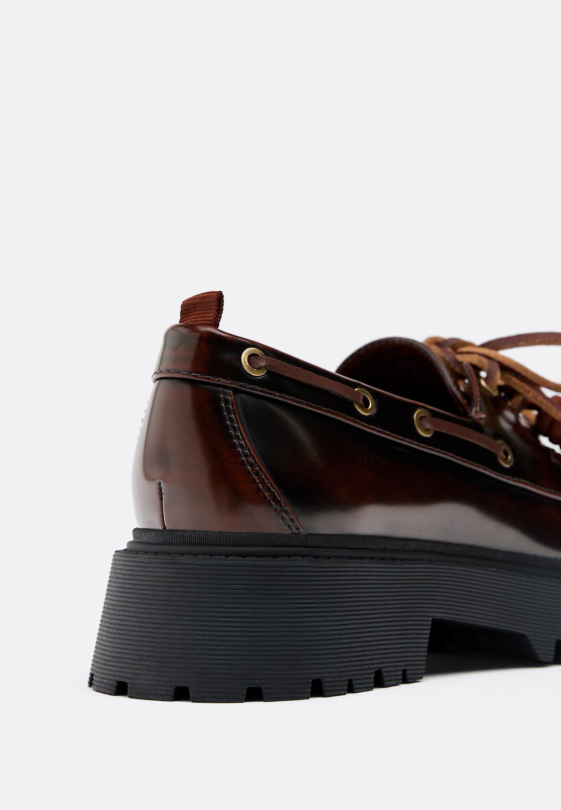 Platform boat shoes — BROWN