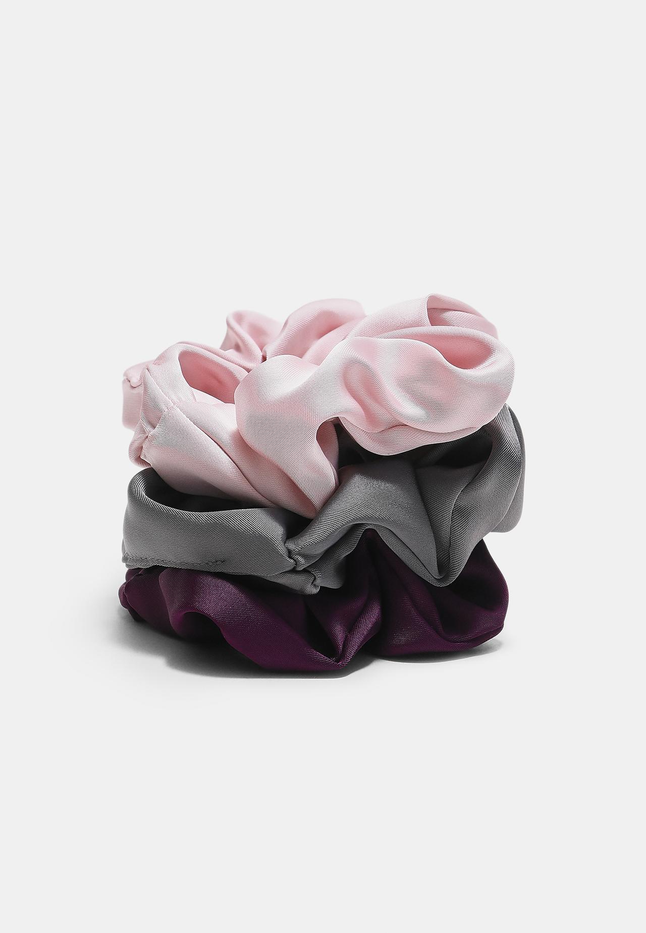 Set of 3 satin scrunchies — Pastel pink