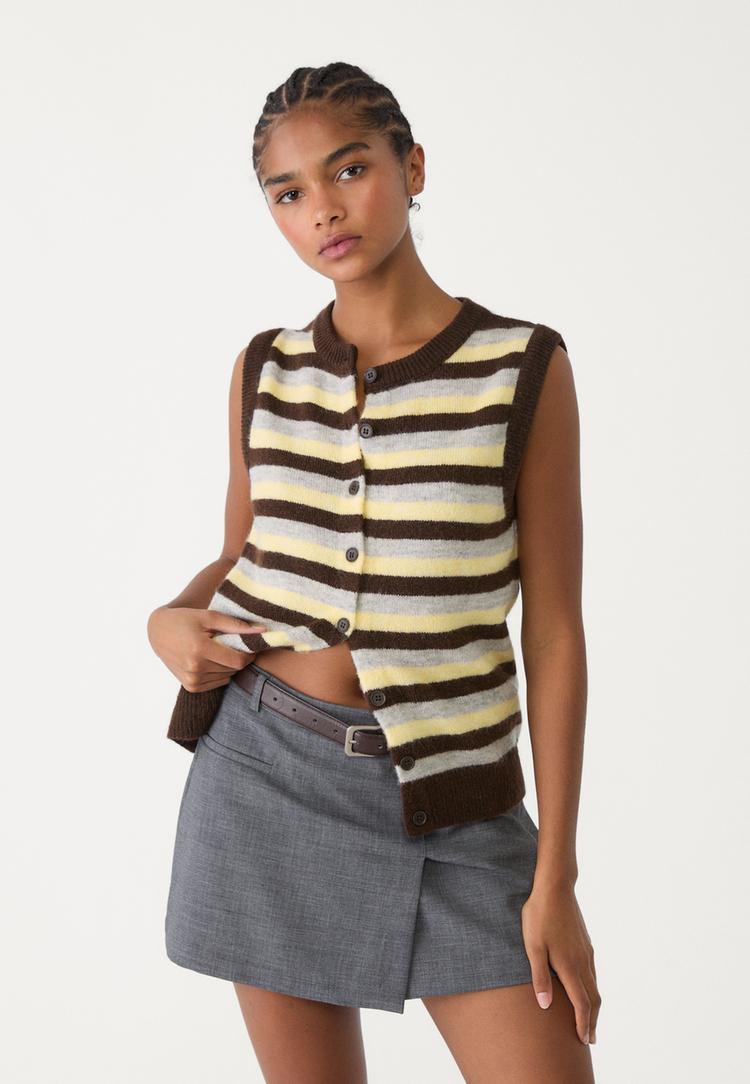 veste sans manches en maille boutonnee a rayures