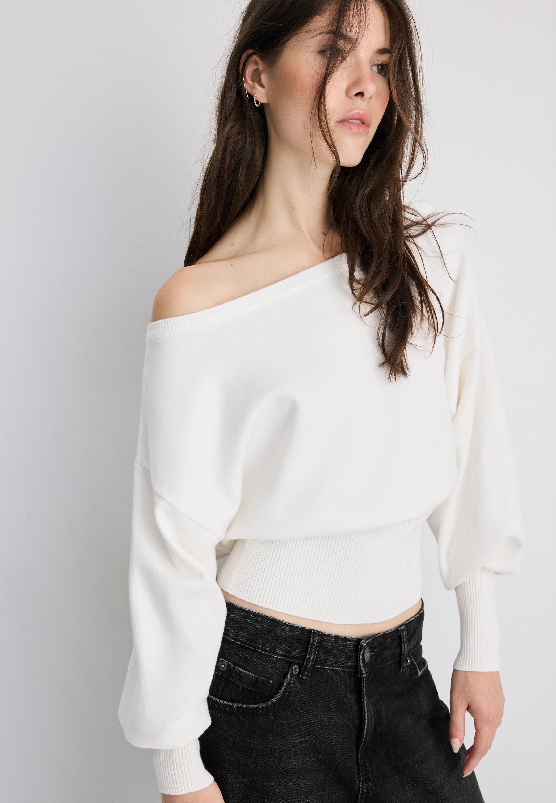 Asymmetric ribbed hem knit jumper — Ecru
