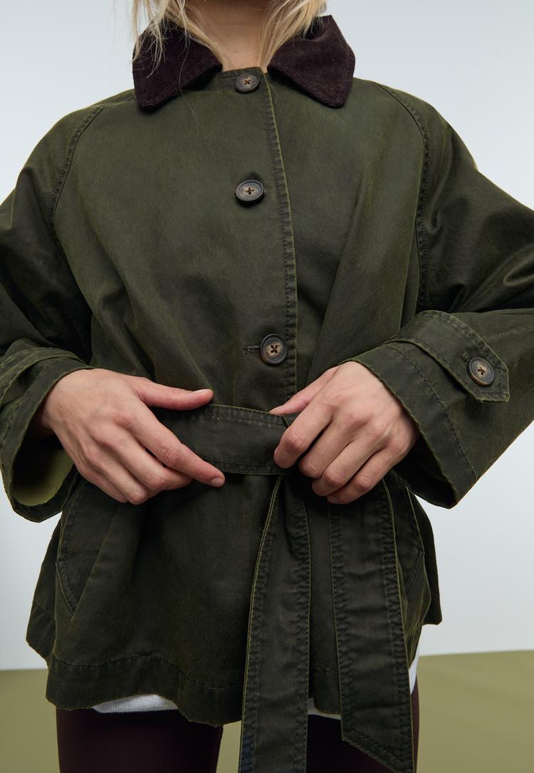 korte gewaxte trenchcoat met riem