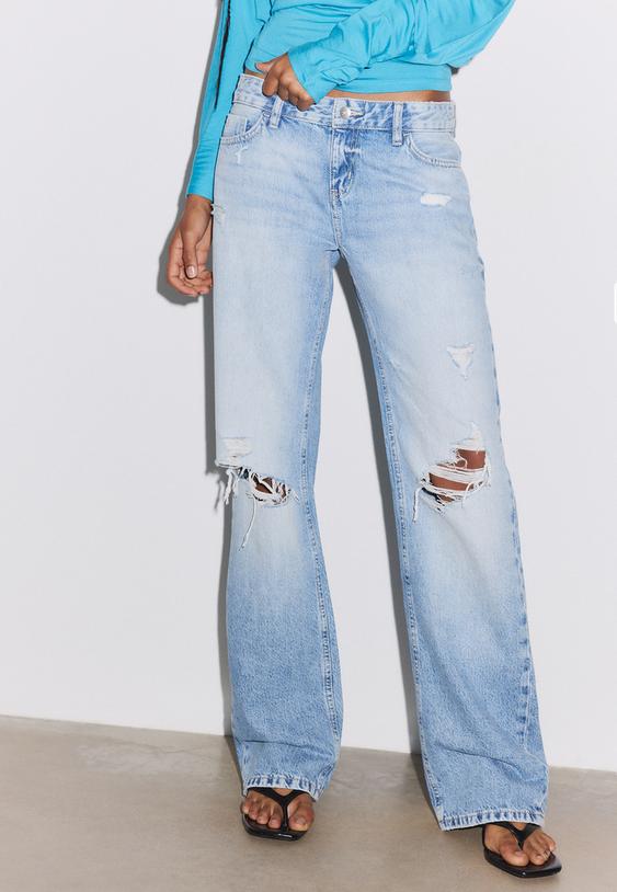 Stradivarius Low-Rise Ripped Straight Jeans Medium Light Blue Denim 10