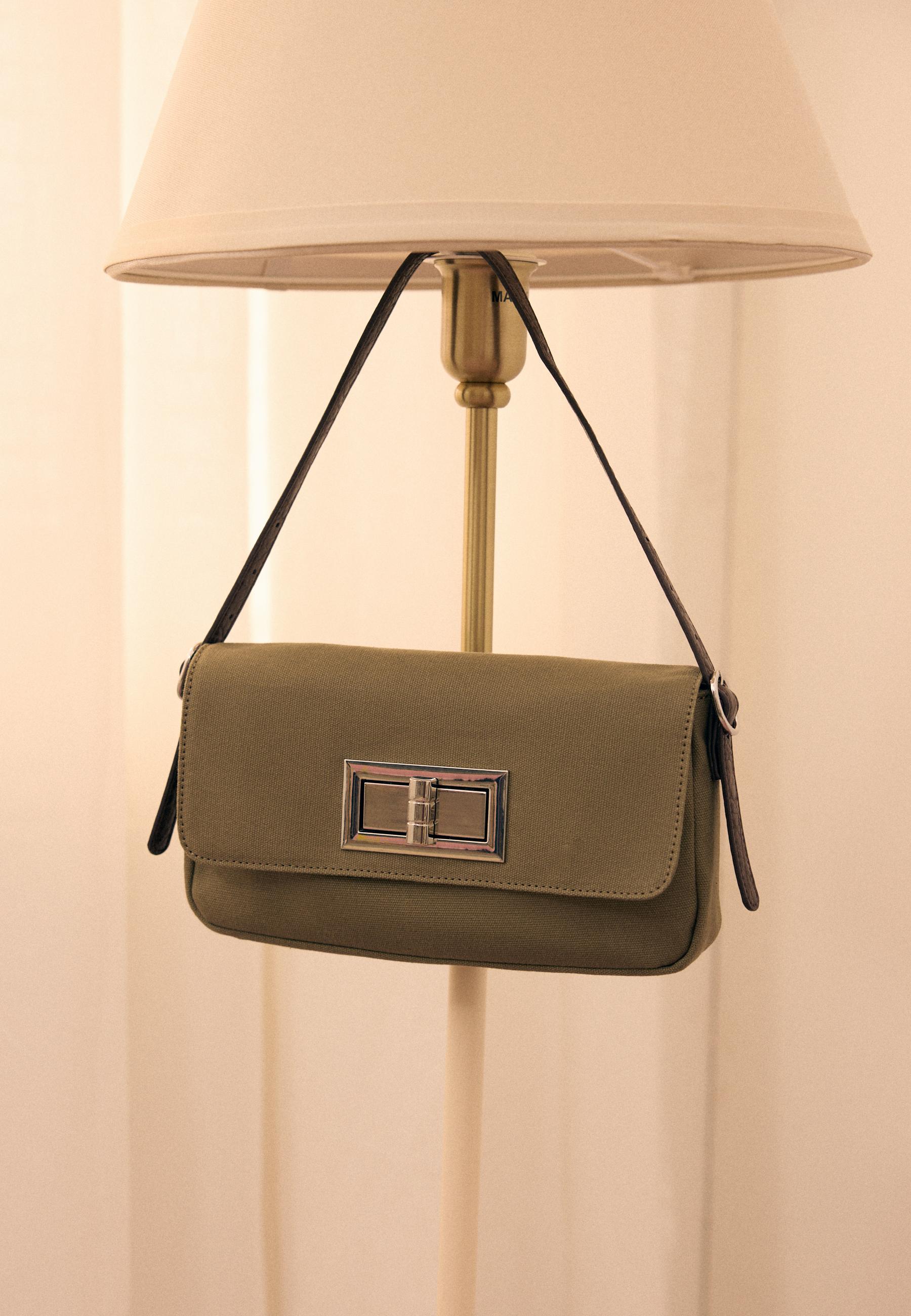Compact shoulder bag with metal clasp — Khaki