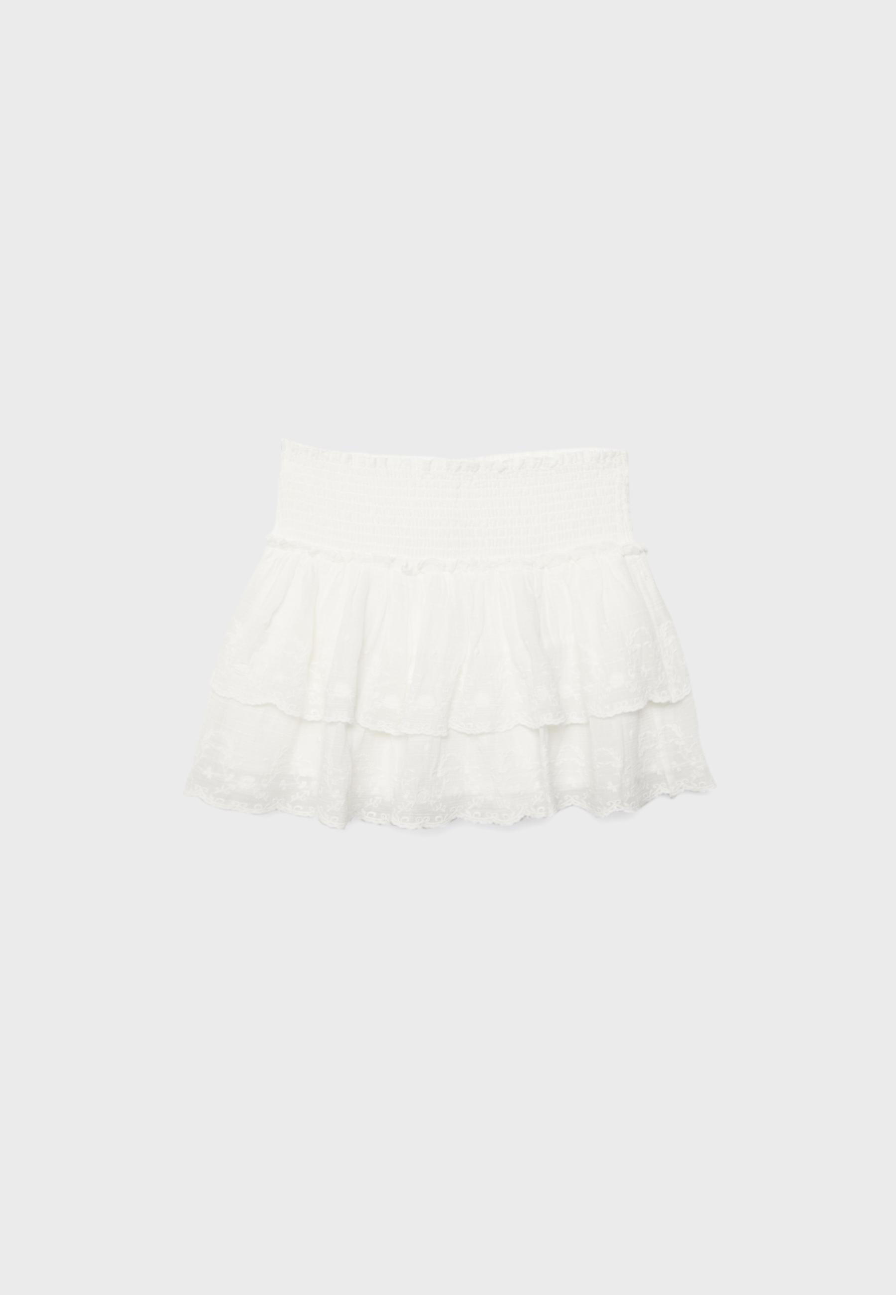 Embroidered crinkle skort — Ecru