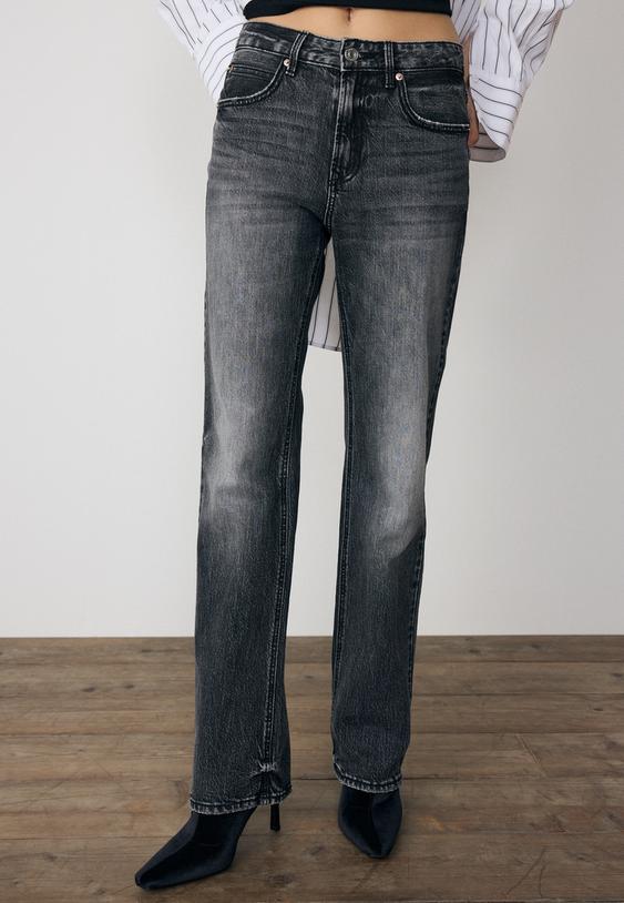 d98-straightfitjeans