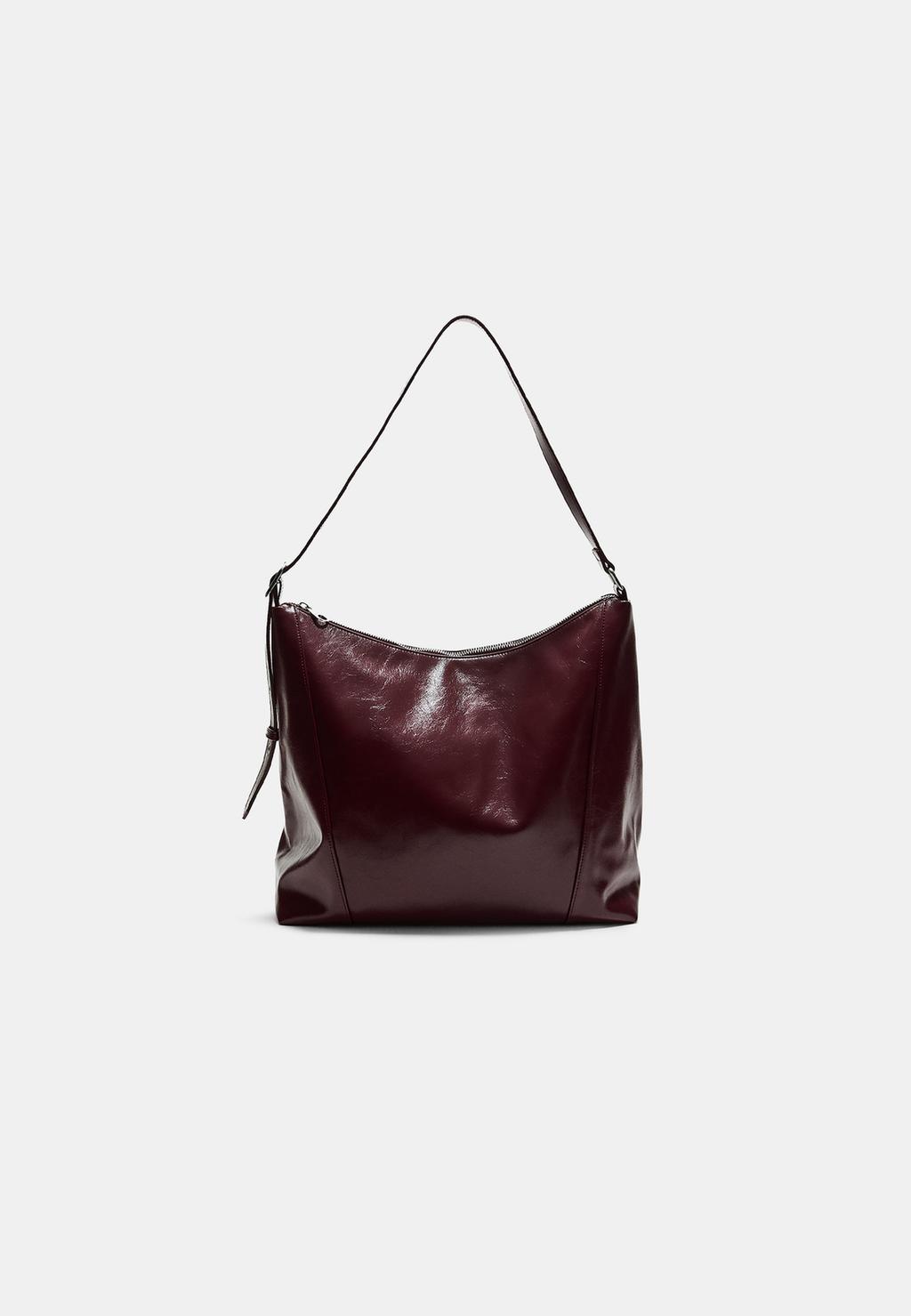 Schultertasche mit Schnalle