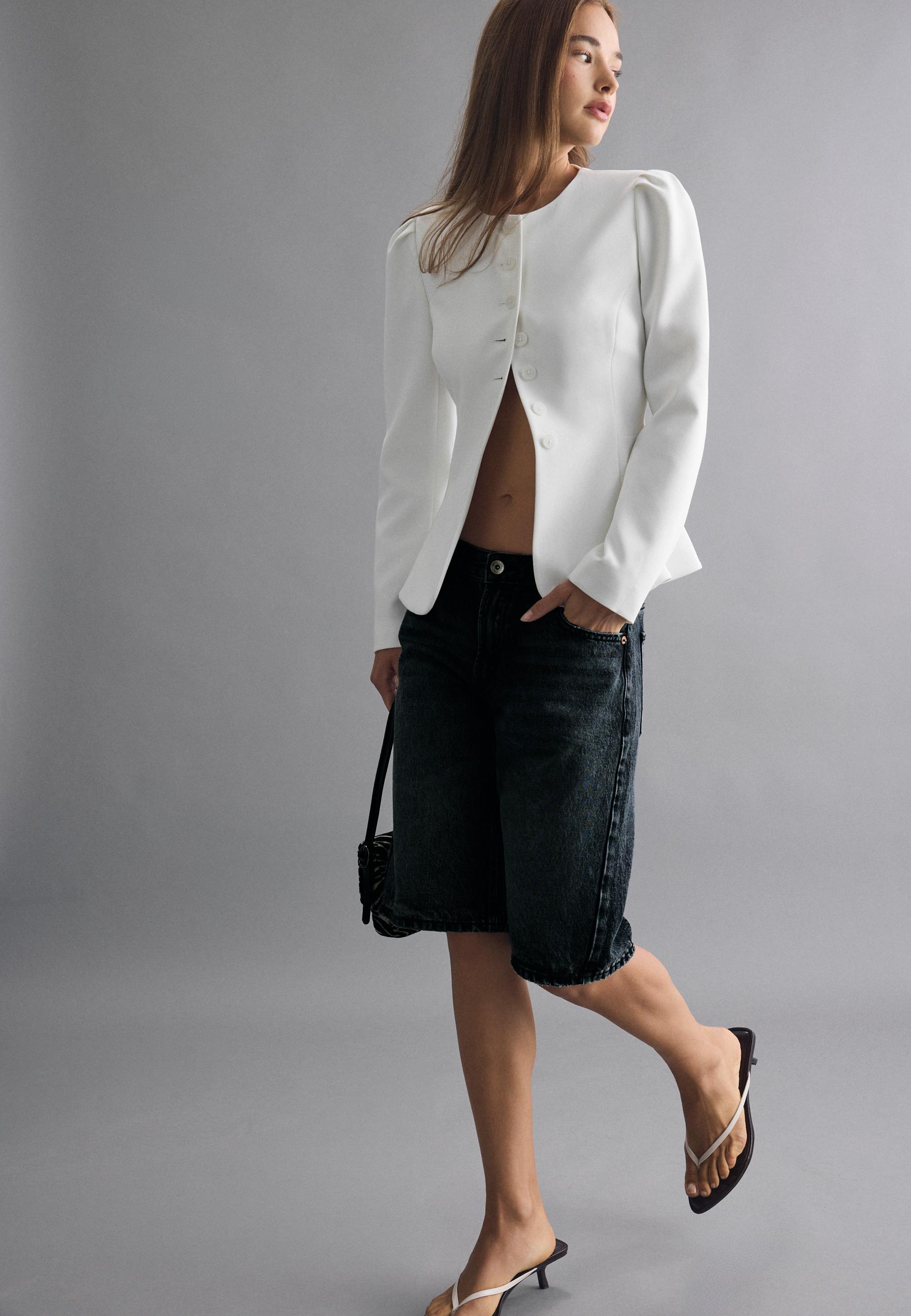 Stradivarius Σακάκι Peplum Εκρού S