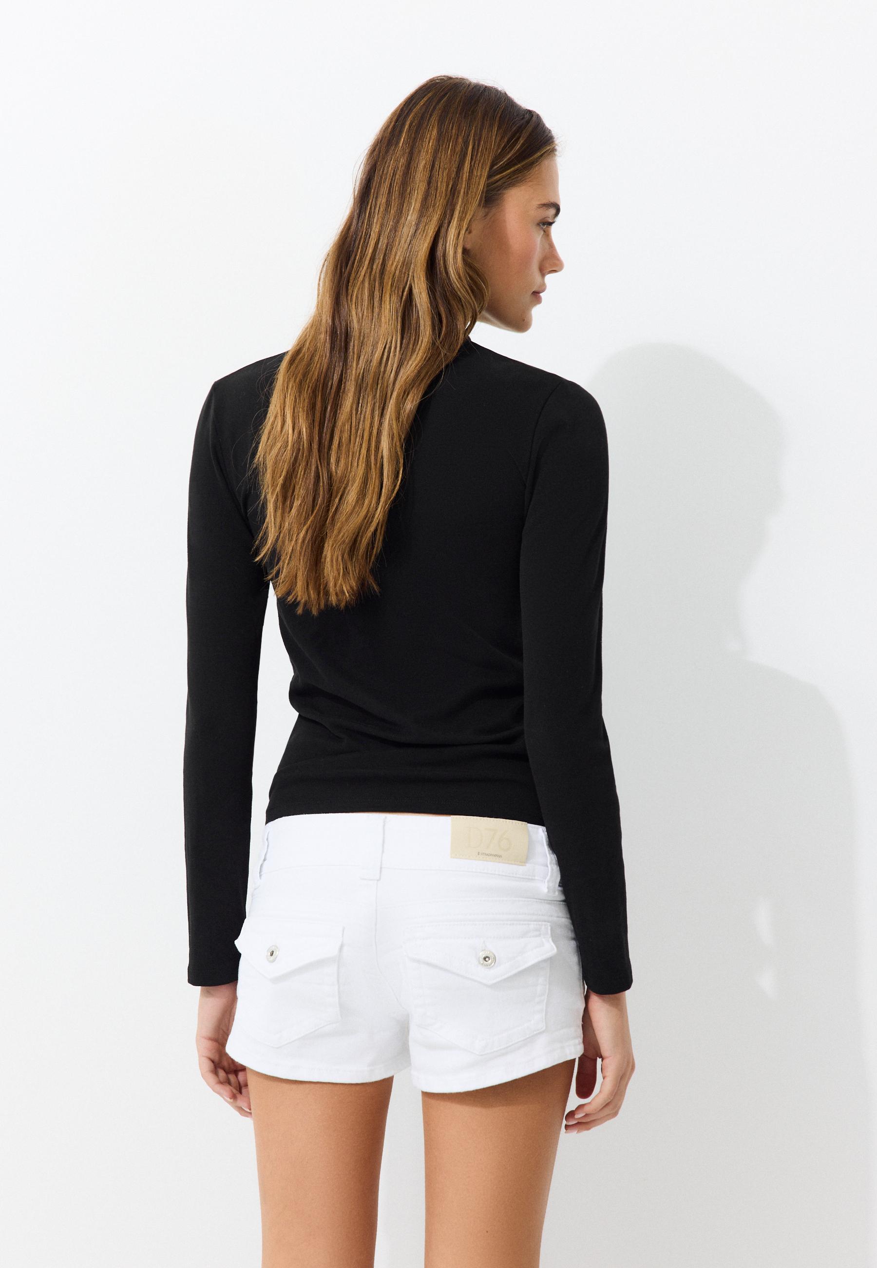 Basic high neck T-shirt — Black