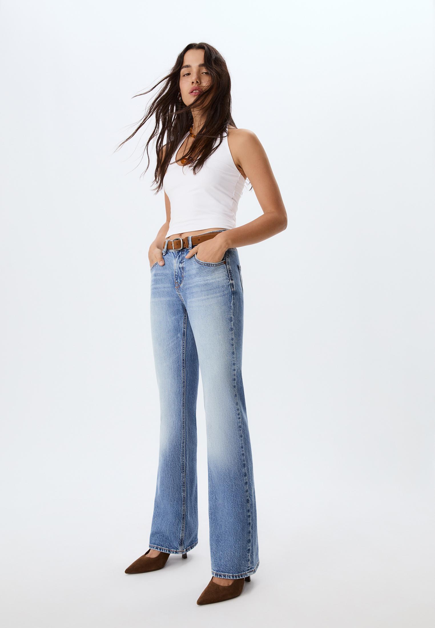 D68 Boot-cut jeans with belt — MEDIUM BLUE DENIM