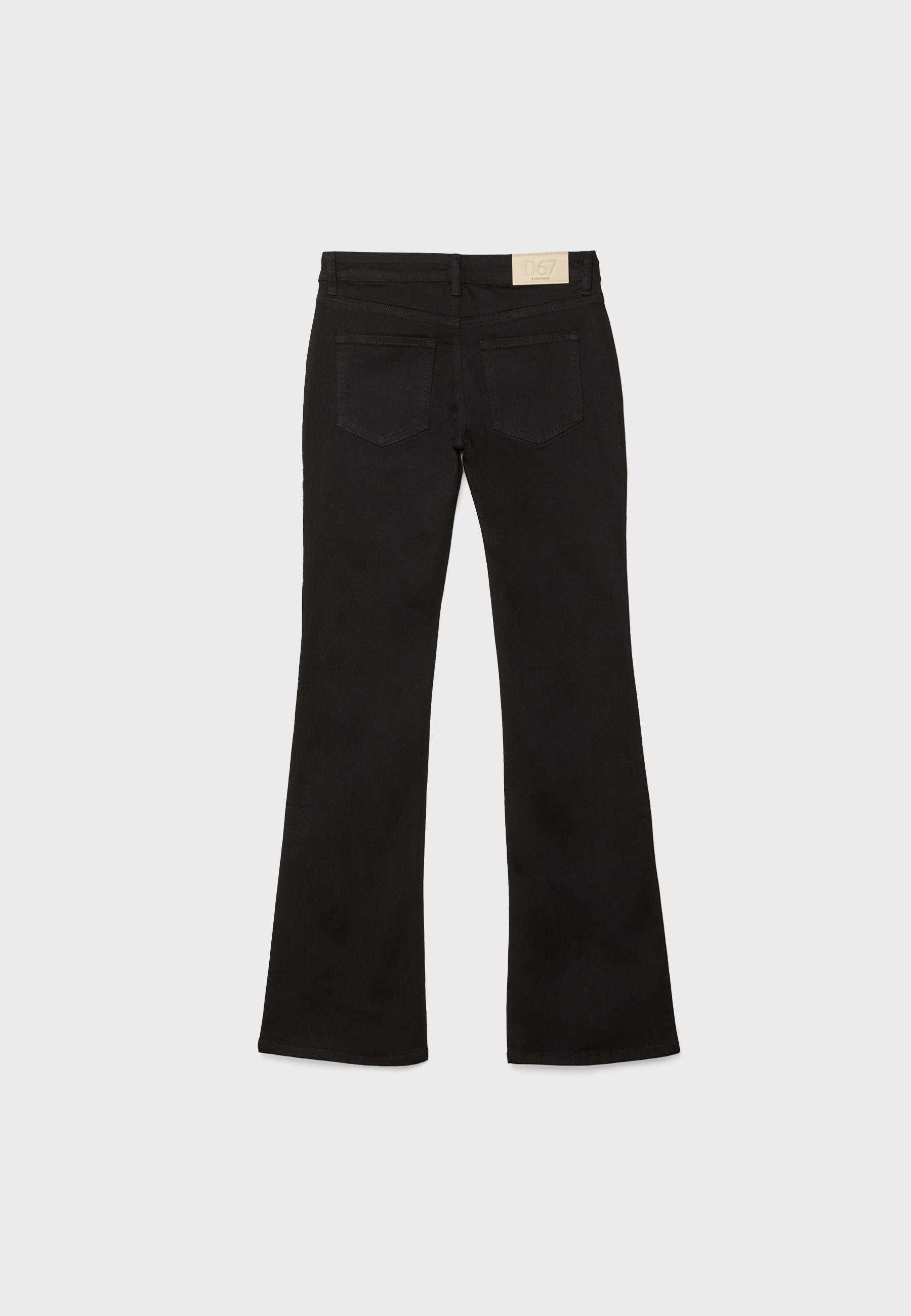 Stradivarius D67 dar kesim bootcut jean görsel 8