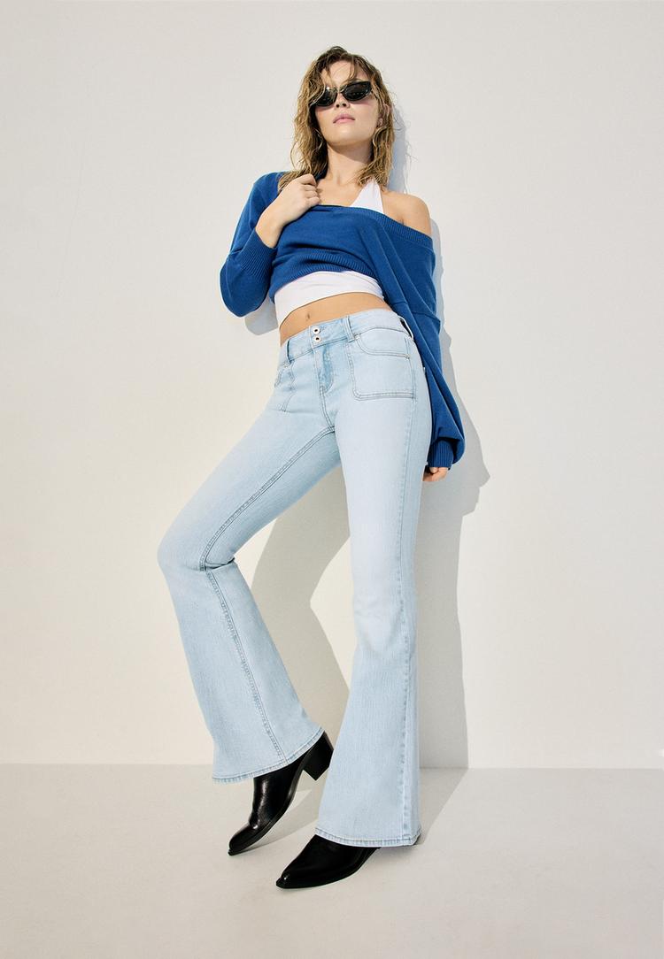 Stradivarius Blugi Talie Joasă Buzunar Cu Cusătură Efect Prespălat Denim Albastru Deschis 40