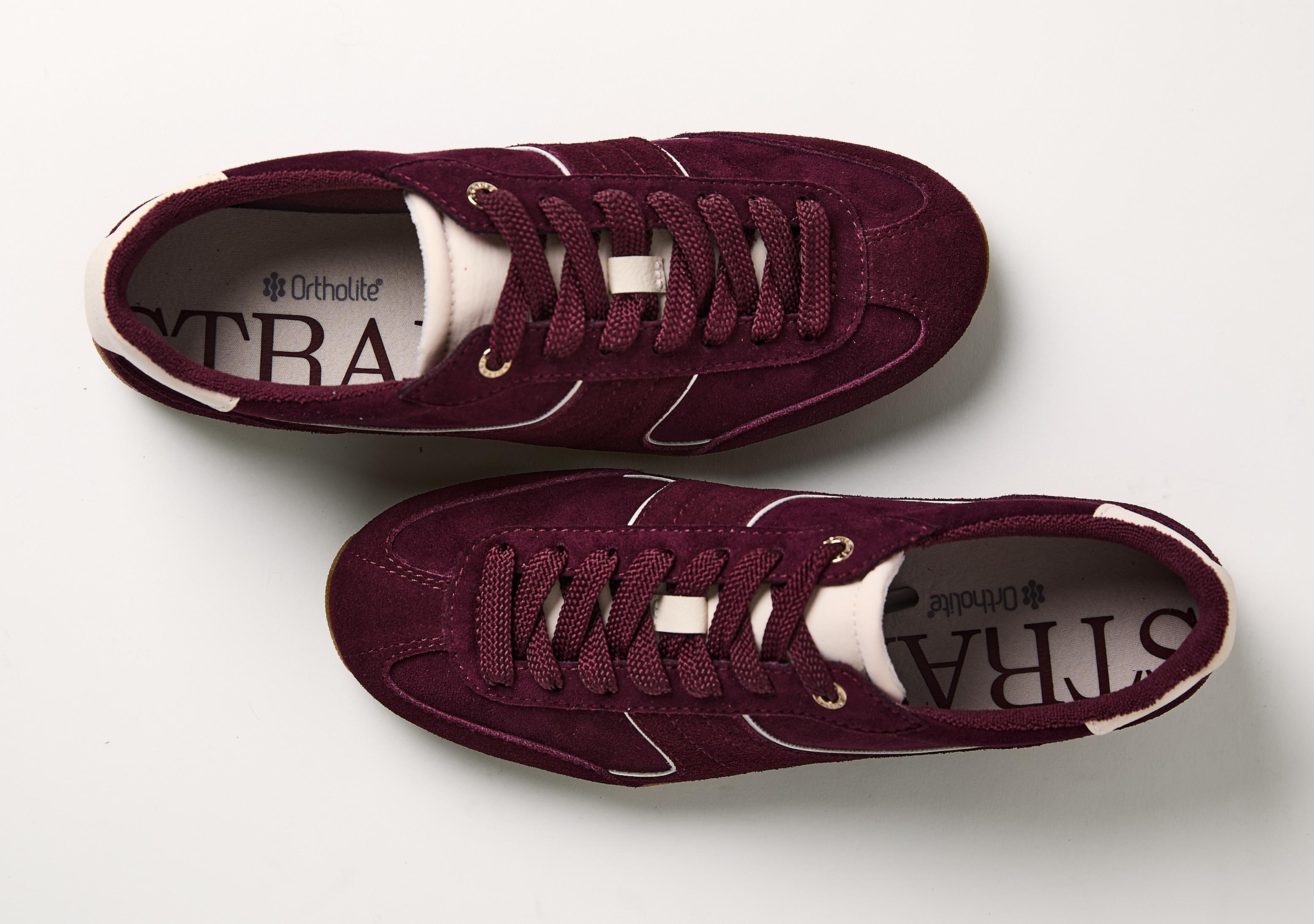 Soft flat sole trainers with leather details — BURGUNDY 