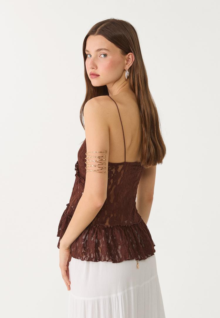 top en dentelle a bretelles