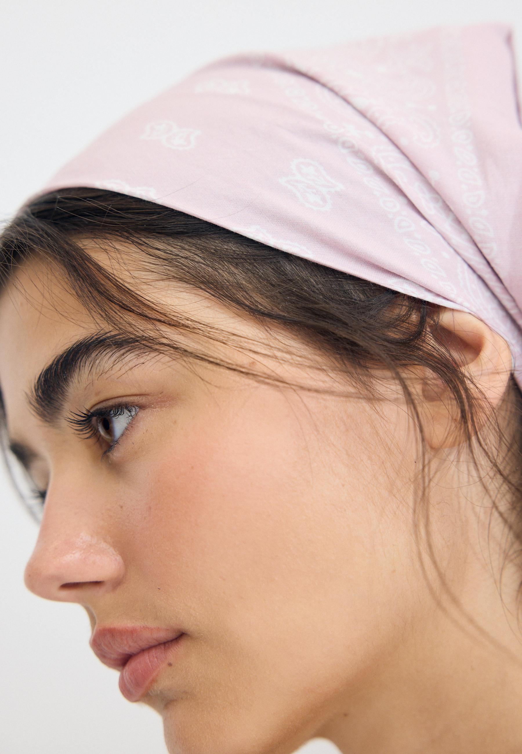 Triangle bandana — Pastel pink