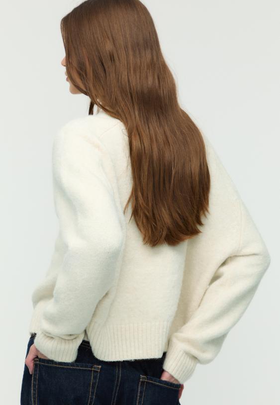 Stradivarius Basic Soft Knit Jumper Ecru M