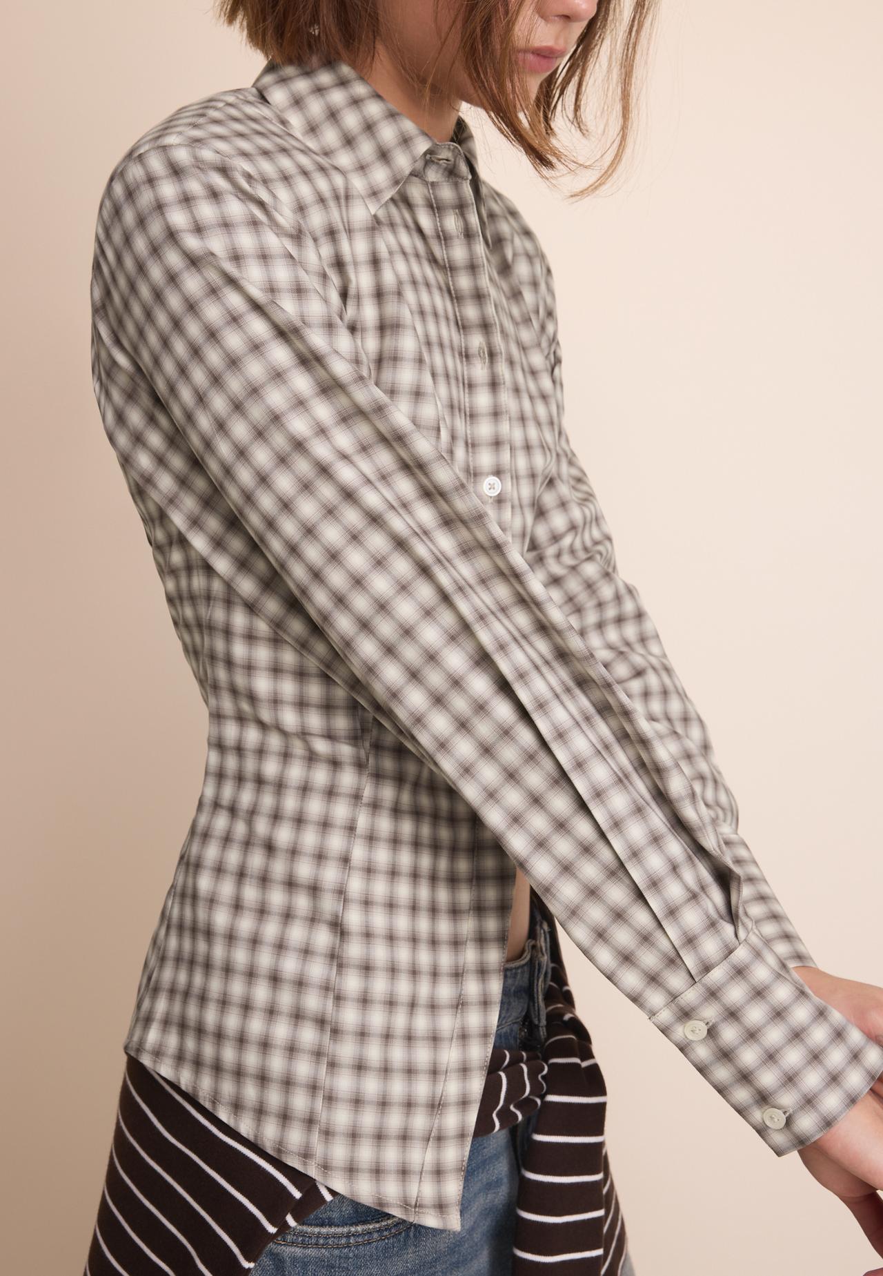 Check shirt with padded shoulders — Beige