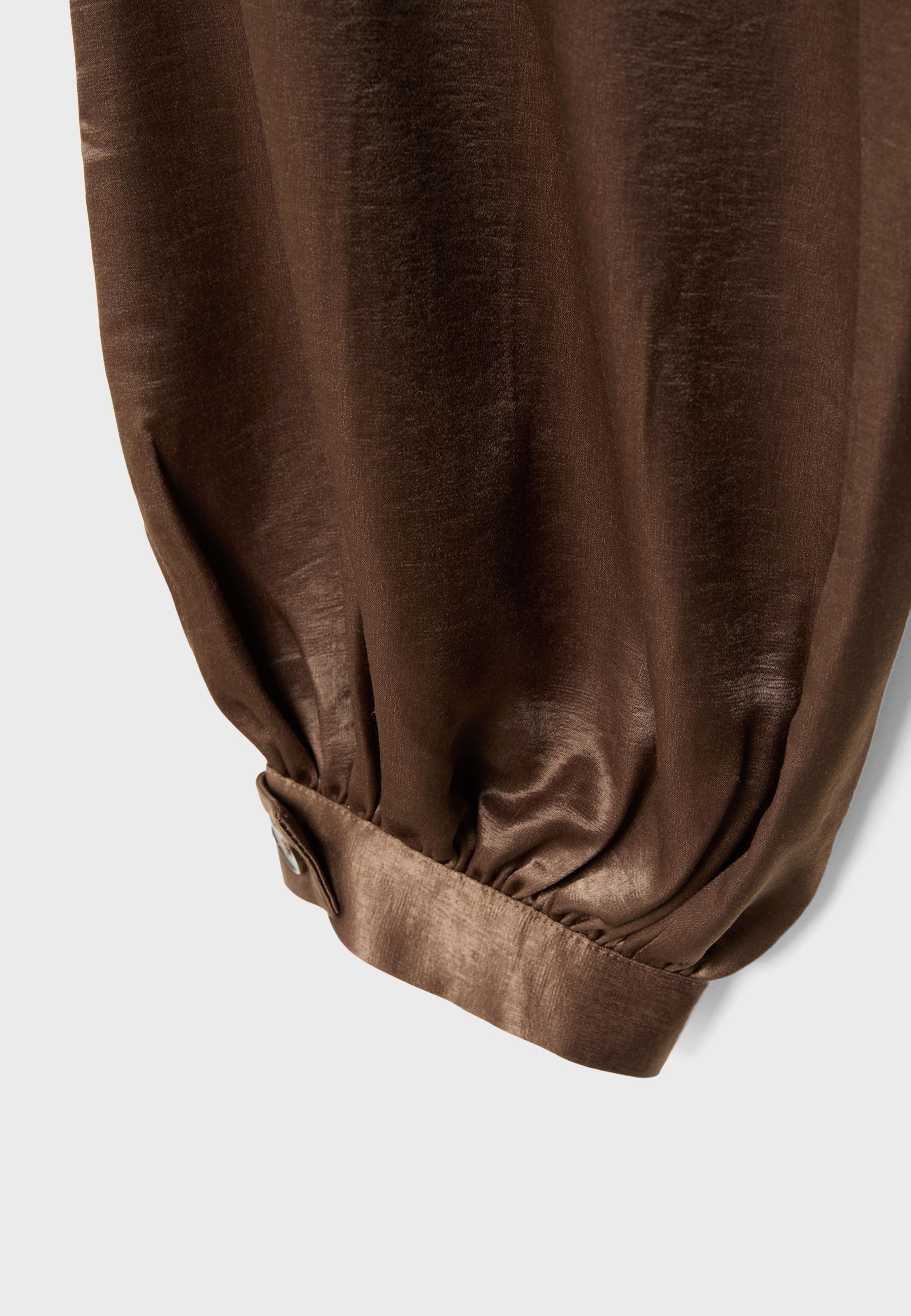 Smart satin balloon trousers — Brown
