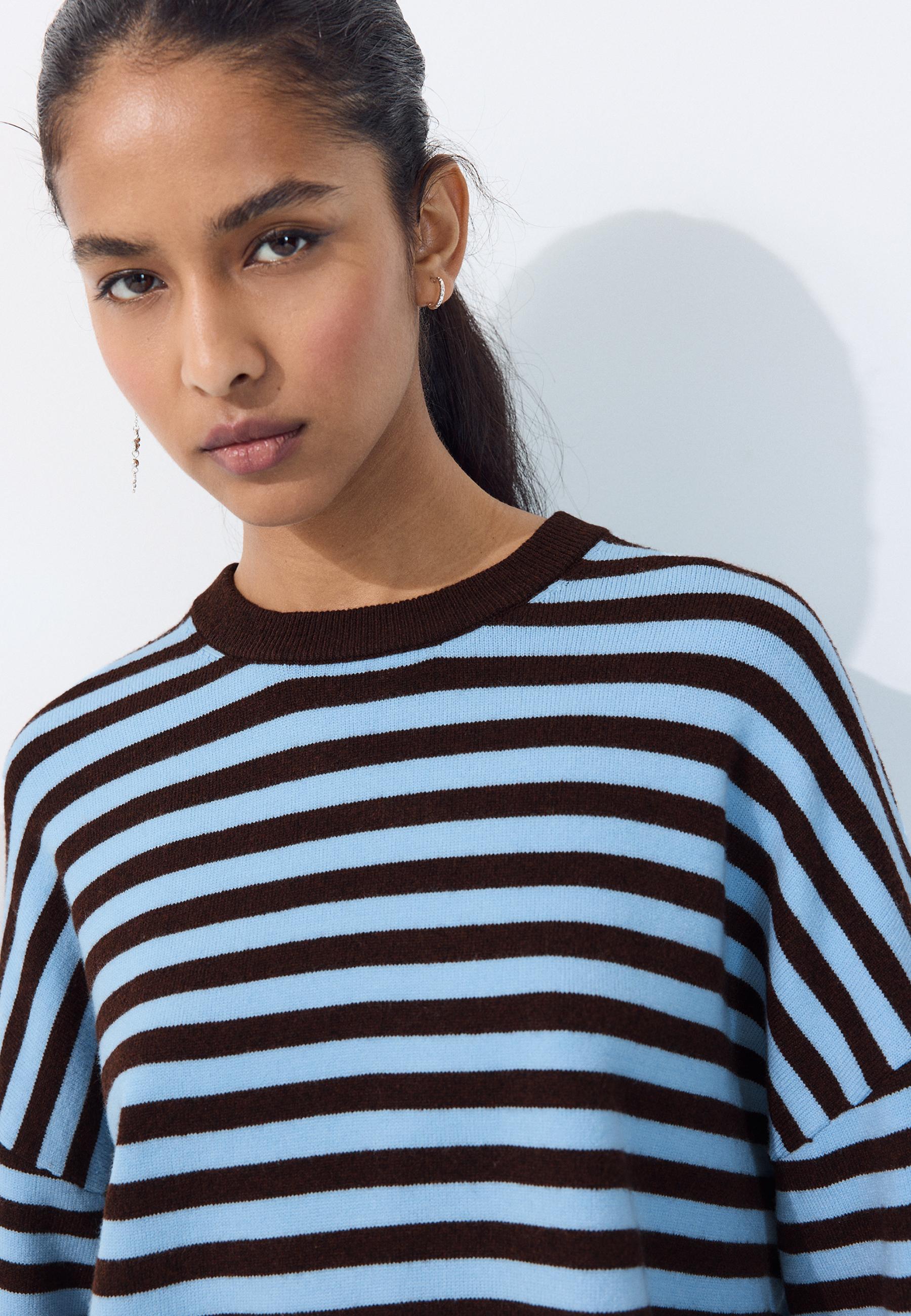Wide sleeve cropped knit jumper — Brown