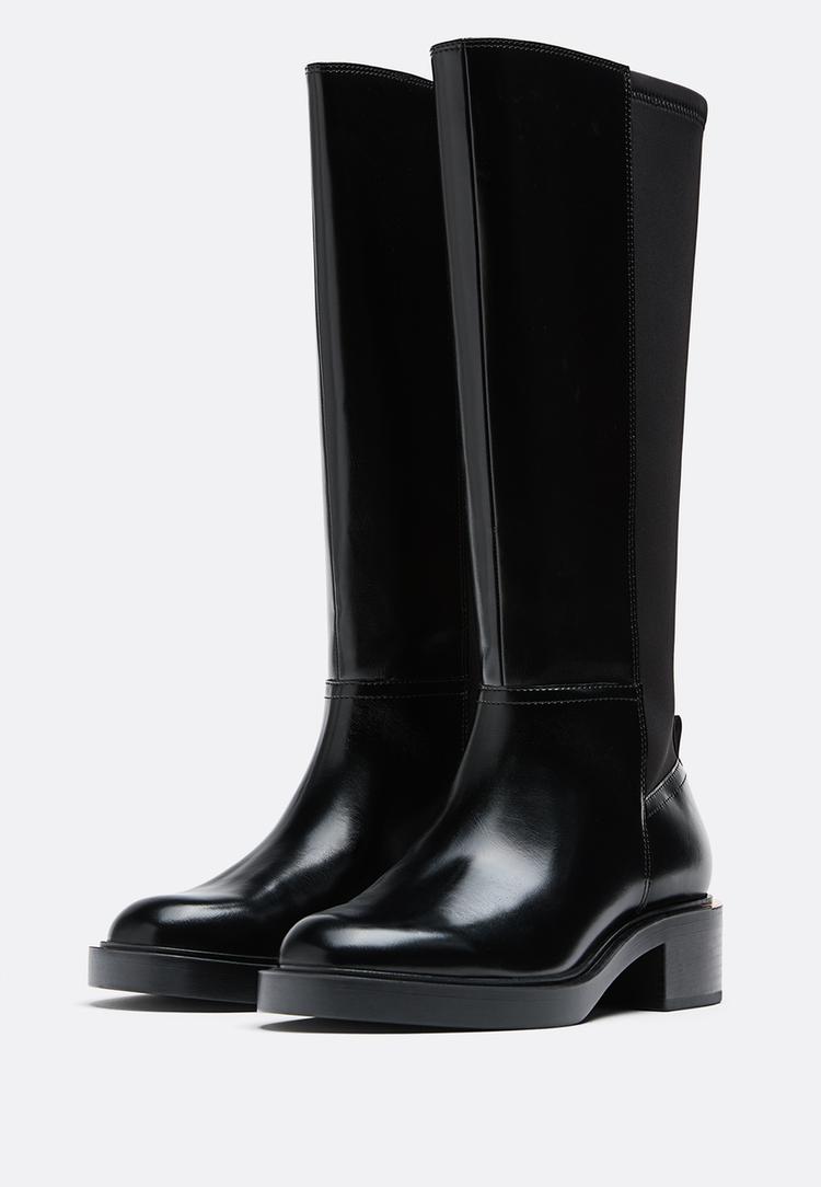 flat equestrian style boots
