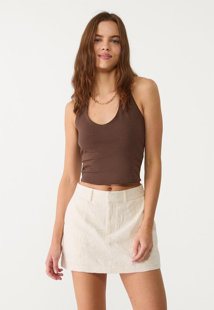 falda pantalon con lino bordada
